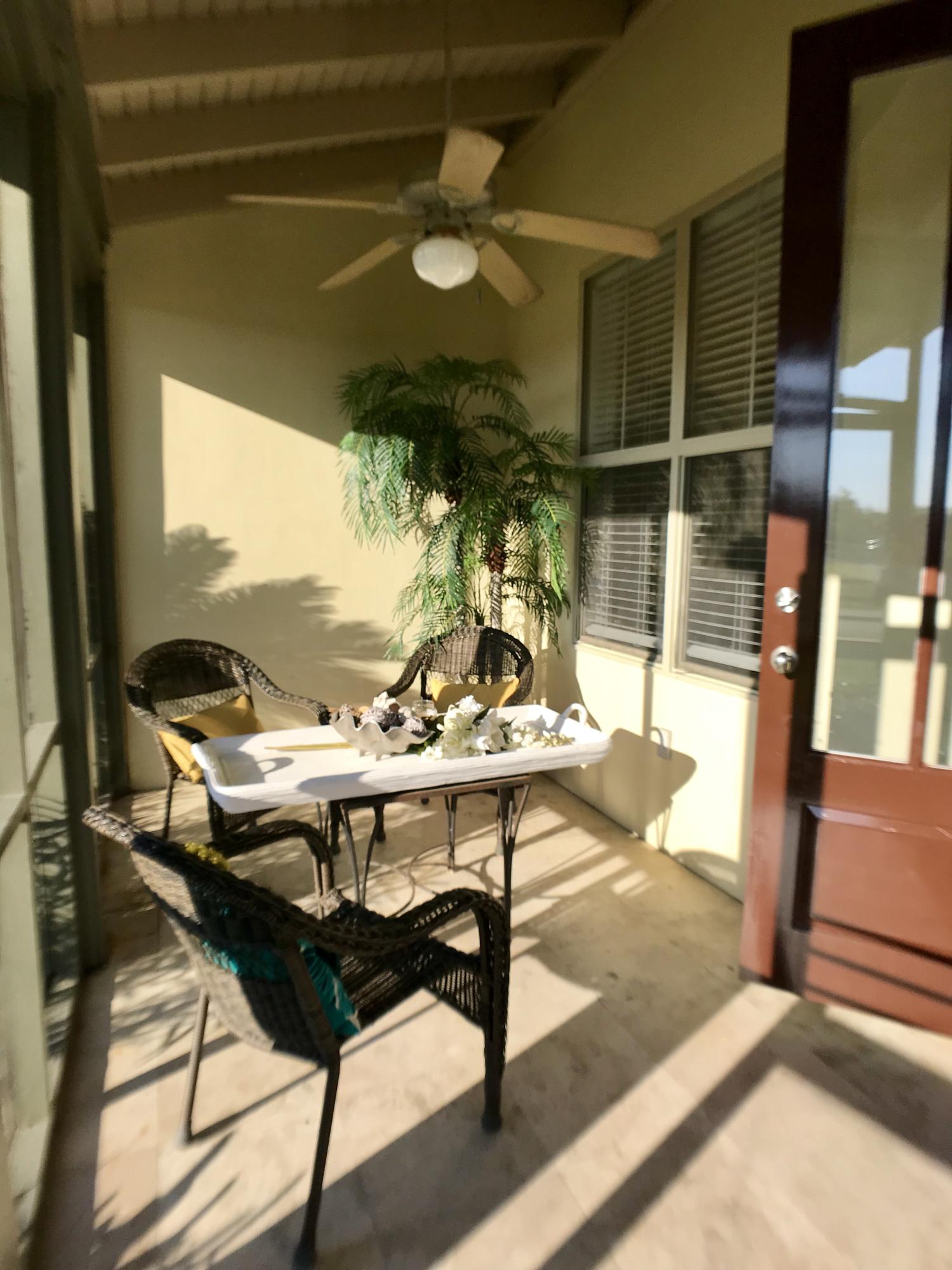 MAGNOLIA BAY - Residential