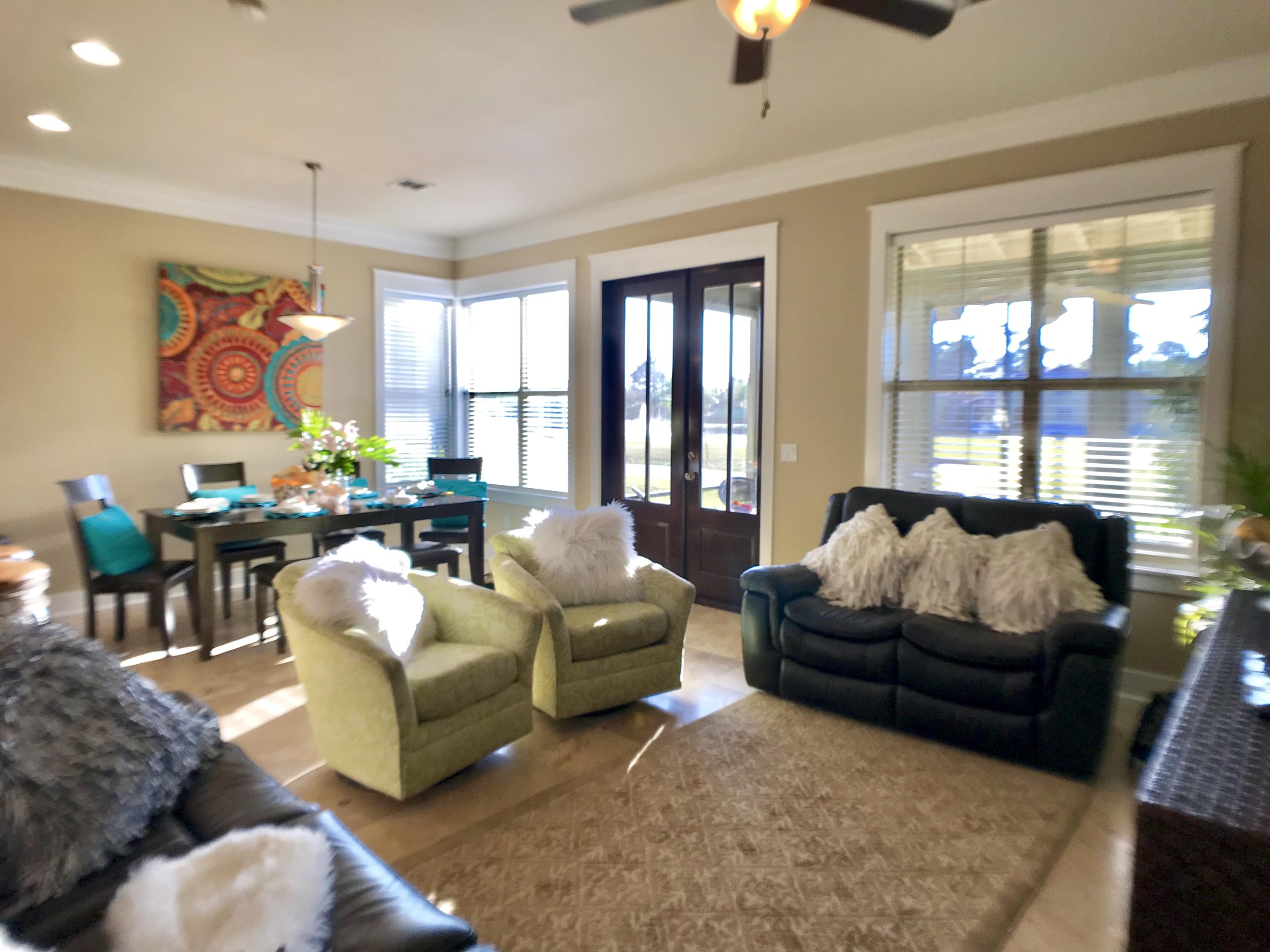 MAGNOLIA BAY - Residential