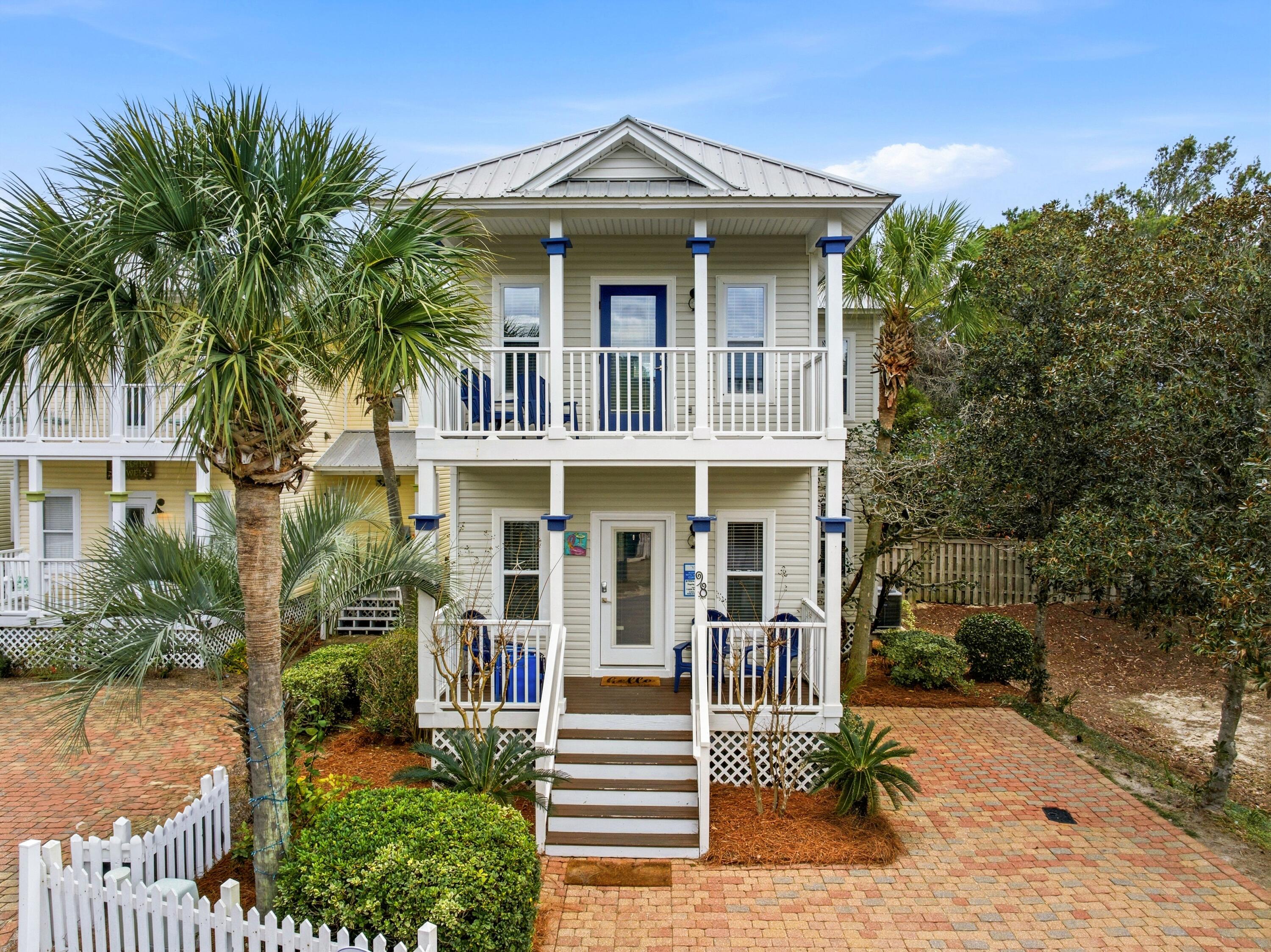 OLD FLORIDA COTTAGES - Residential