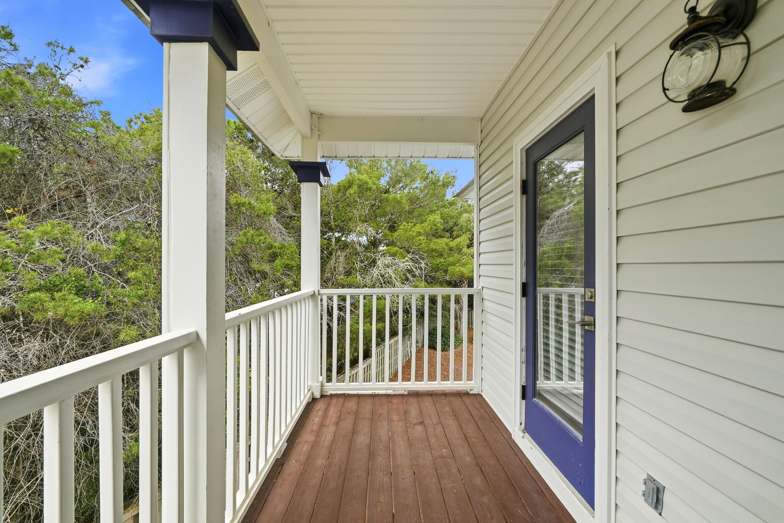 OLD FLORIDA COTTAGES - Residential