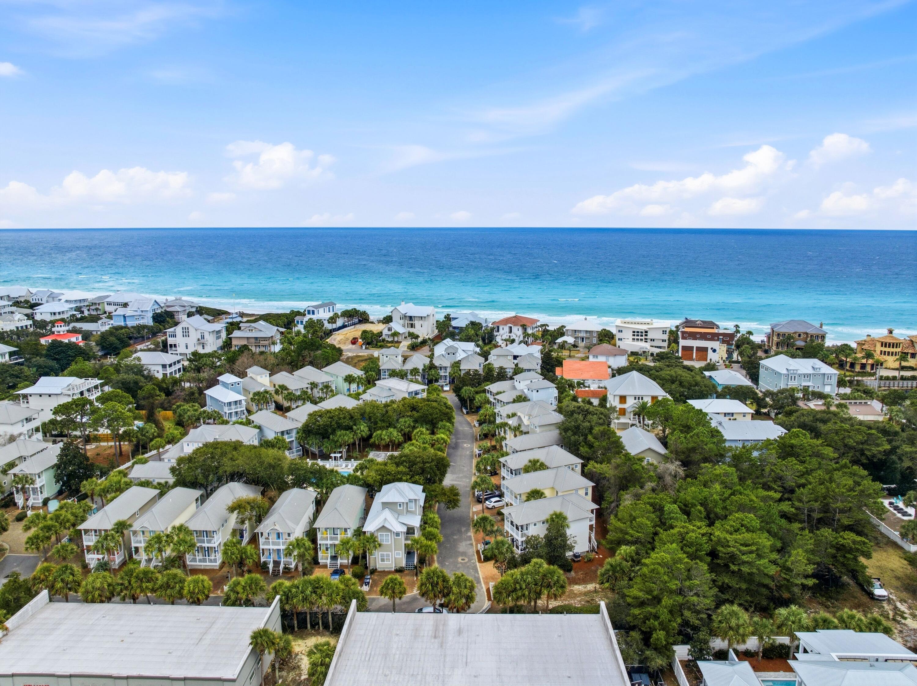 OLD FLORIDA COTTAGES - Residential