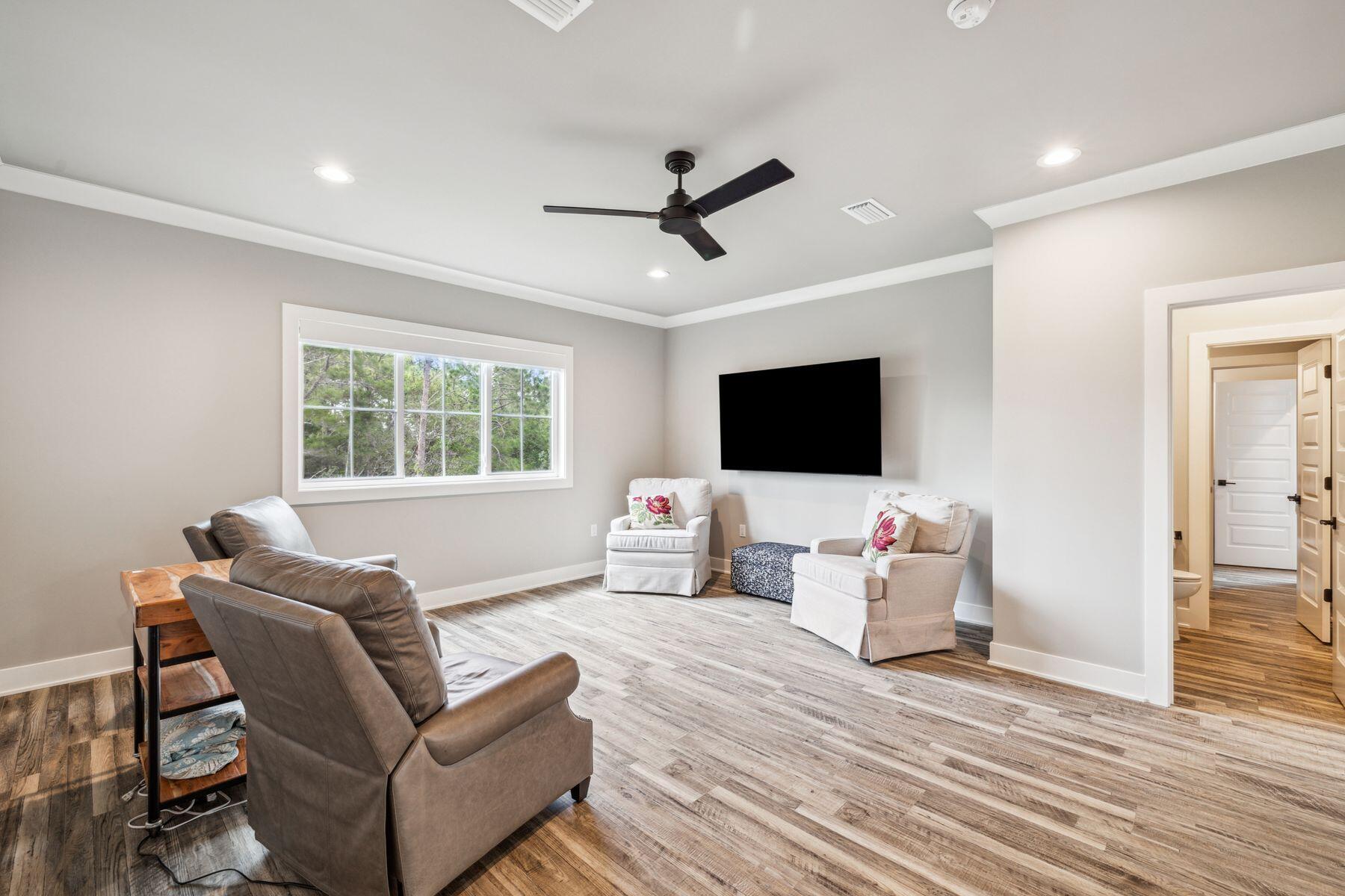 DEER MOSS CREEK - Residential