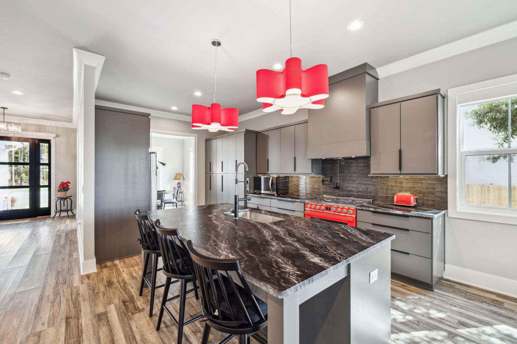 DEER MOSS CREEK - Residential
