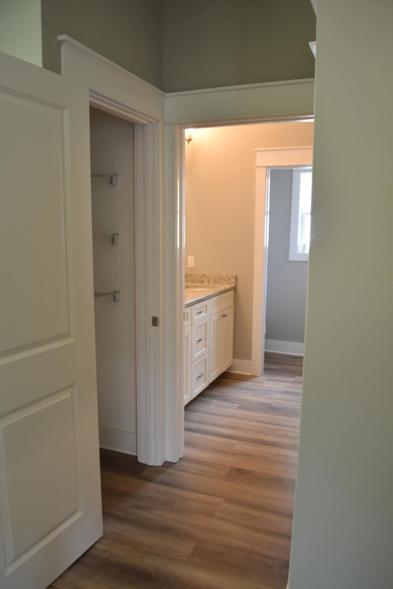 OAKFIELD ESTATES - Residential Lease