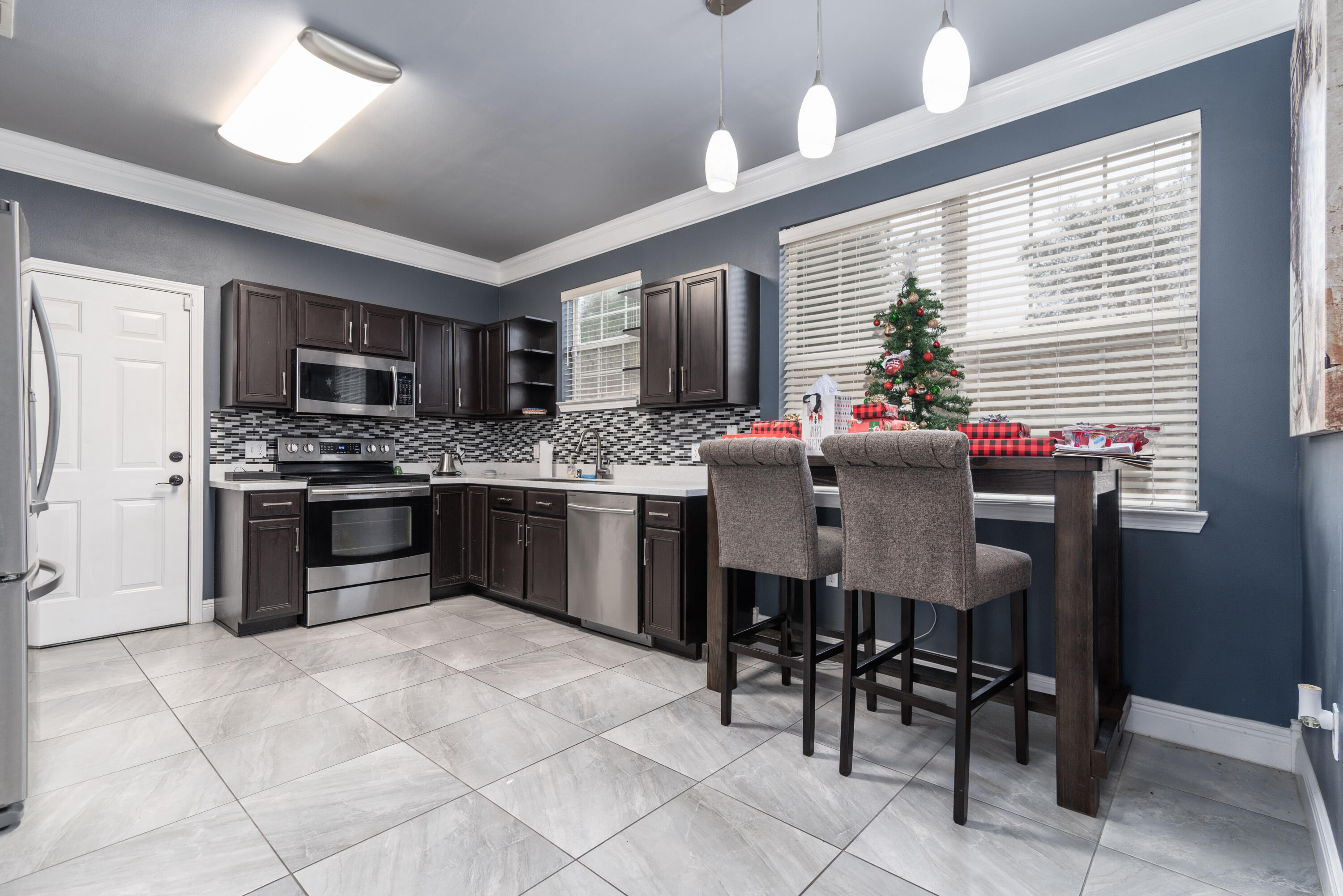 SANDY RIDGE ESTATES - Residential