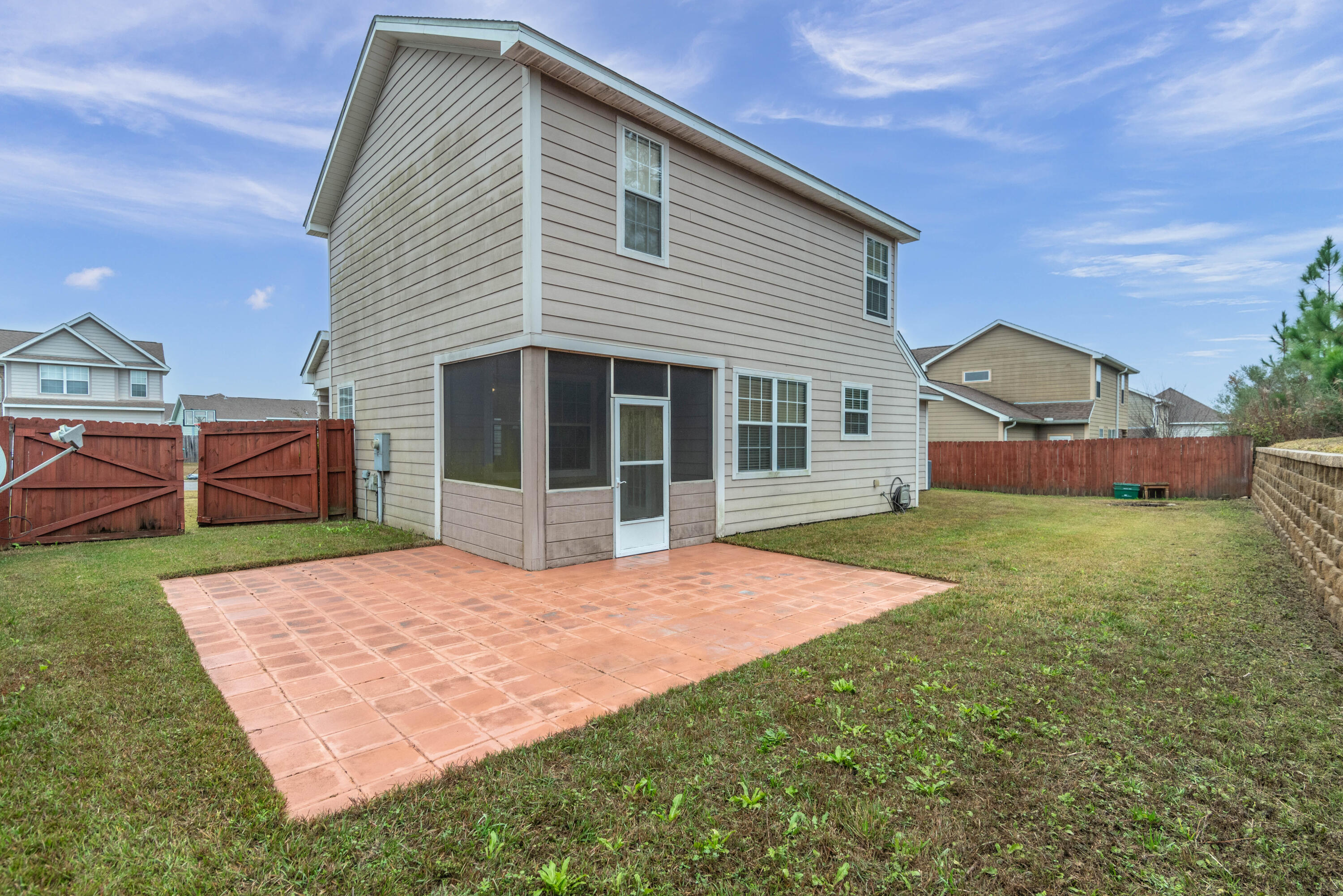 SANDY RIDGE ESTATES - Residential