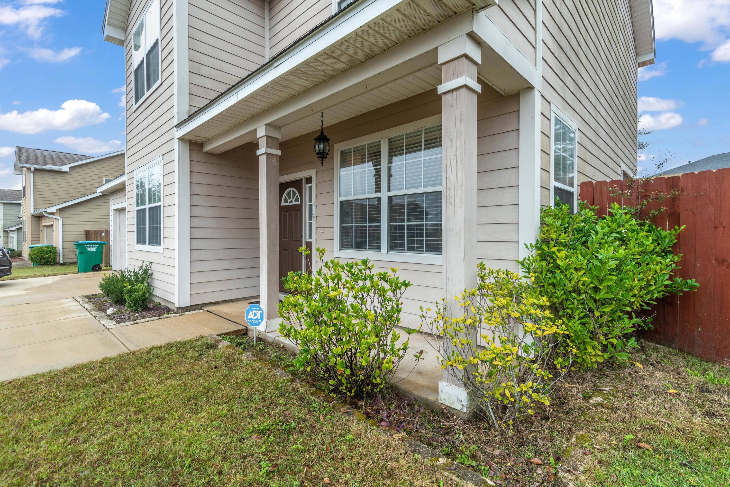 SANDY RIDGE ESTATES - Residential