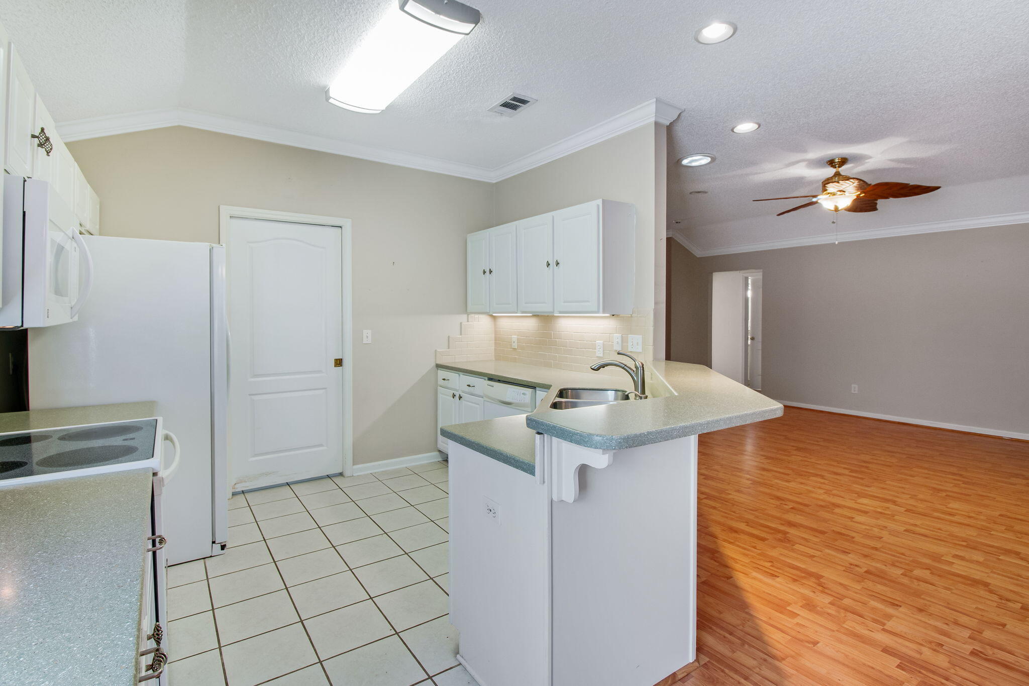 MILLERS RUN AT BLUEWATER BAY - Residential