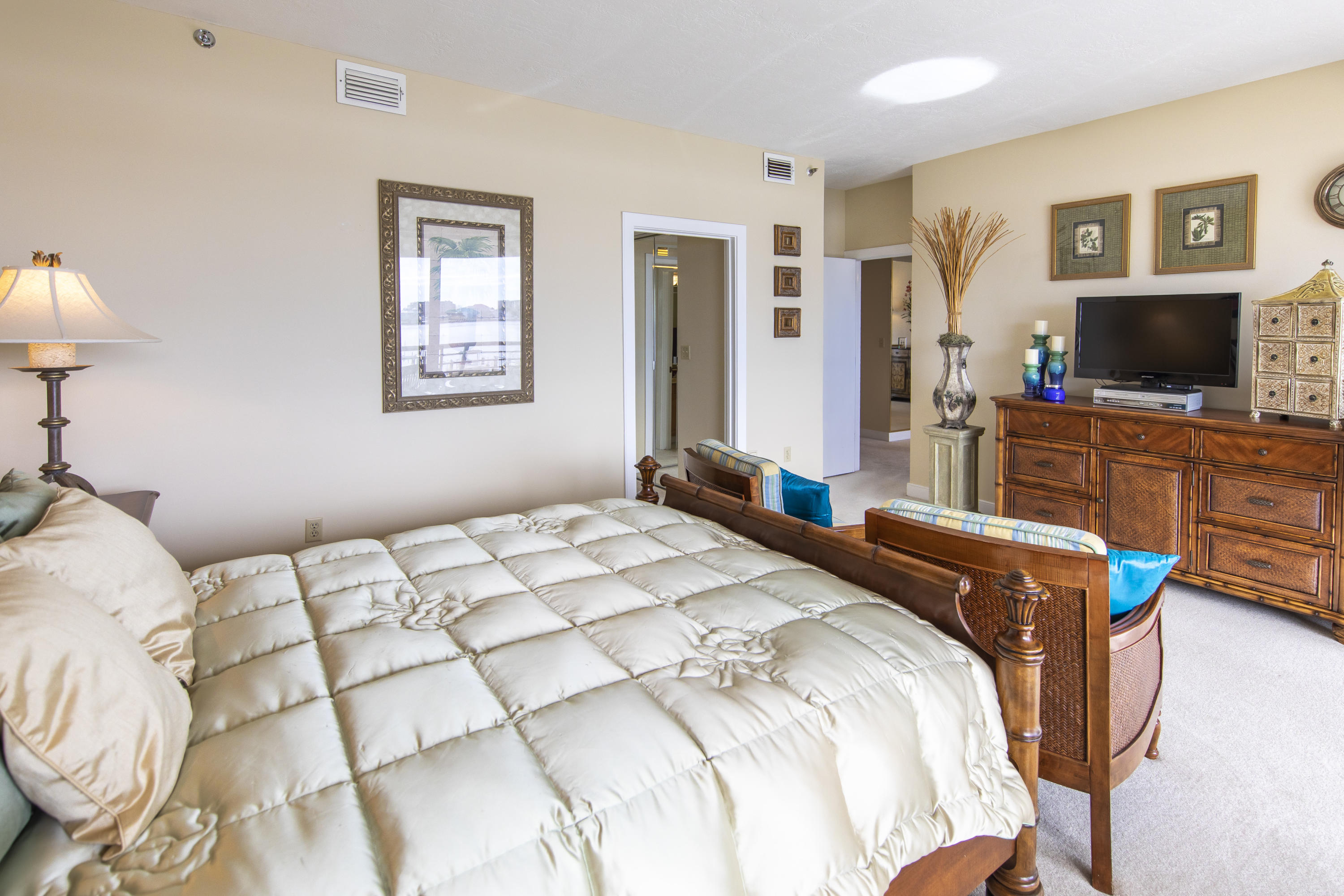 TWO HUNDRED WEST CONDO - Residential