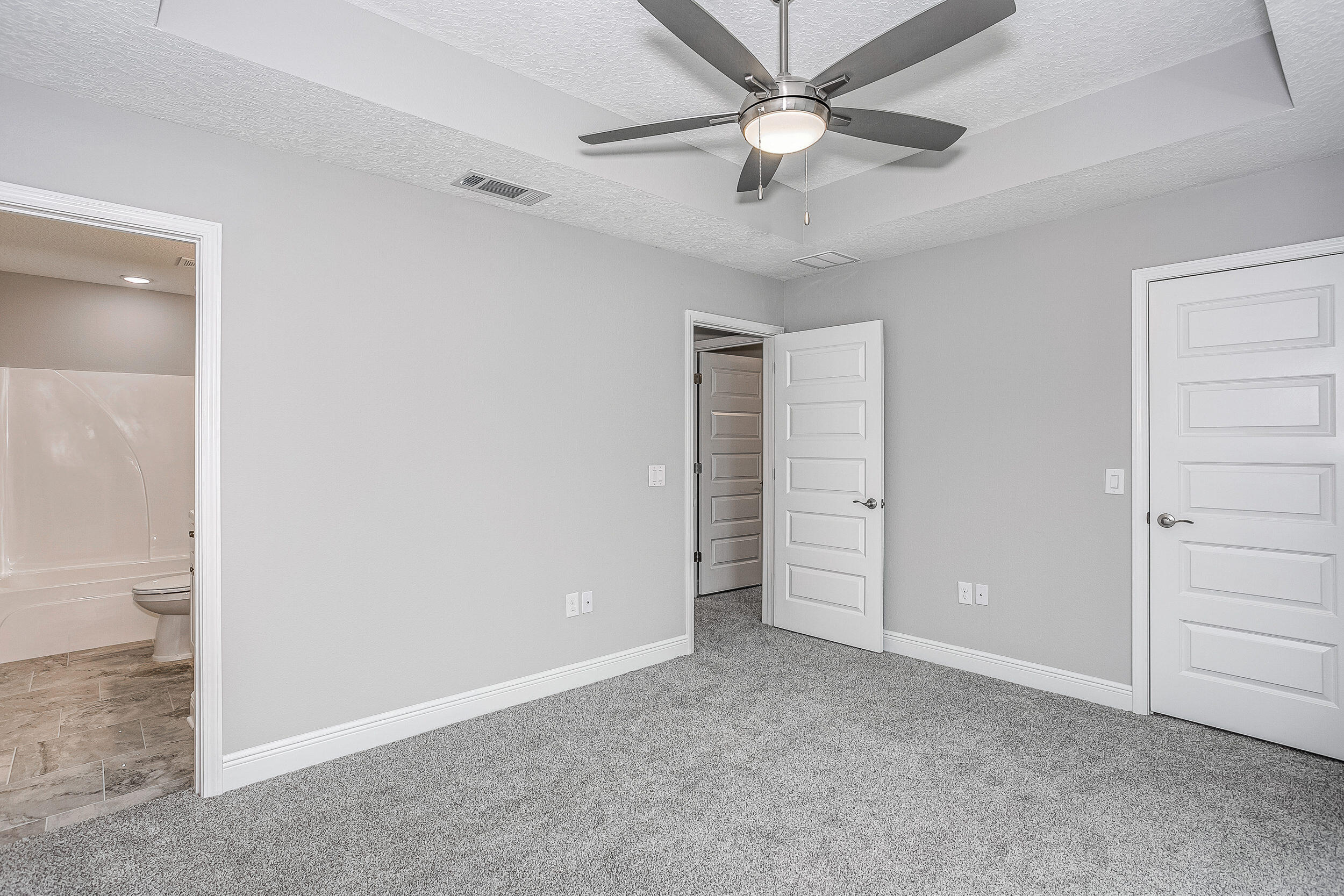 OAKWOOD HILLS UNIT 1 - Residential