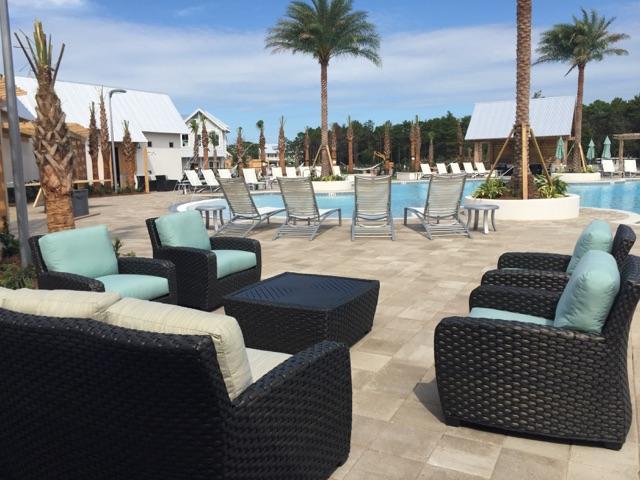 PROMINENCE/TRIPLEX TOWNHOMES - Residential