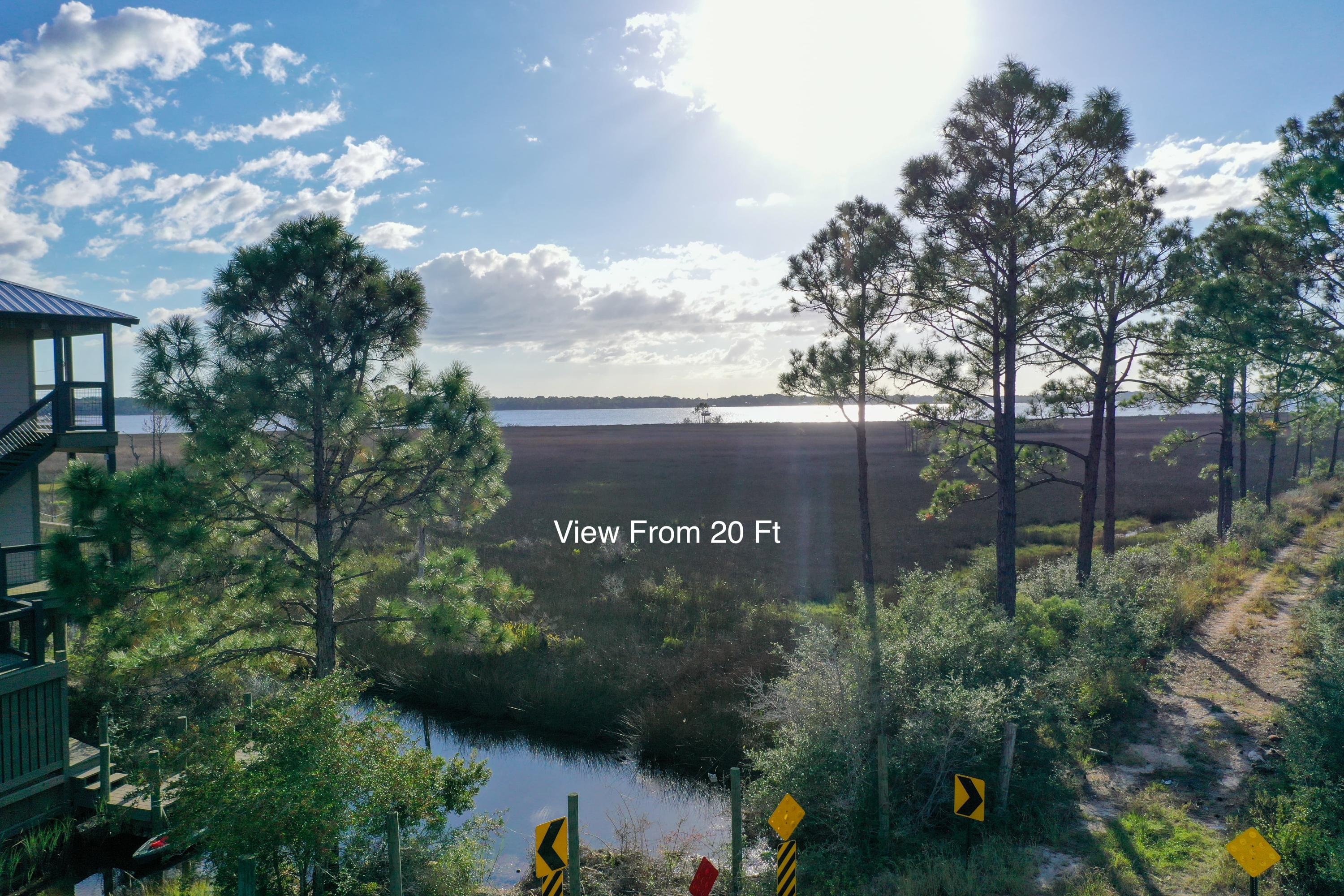 NO RECORDED SUBDIVISION - Land