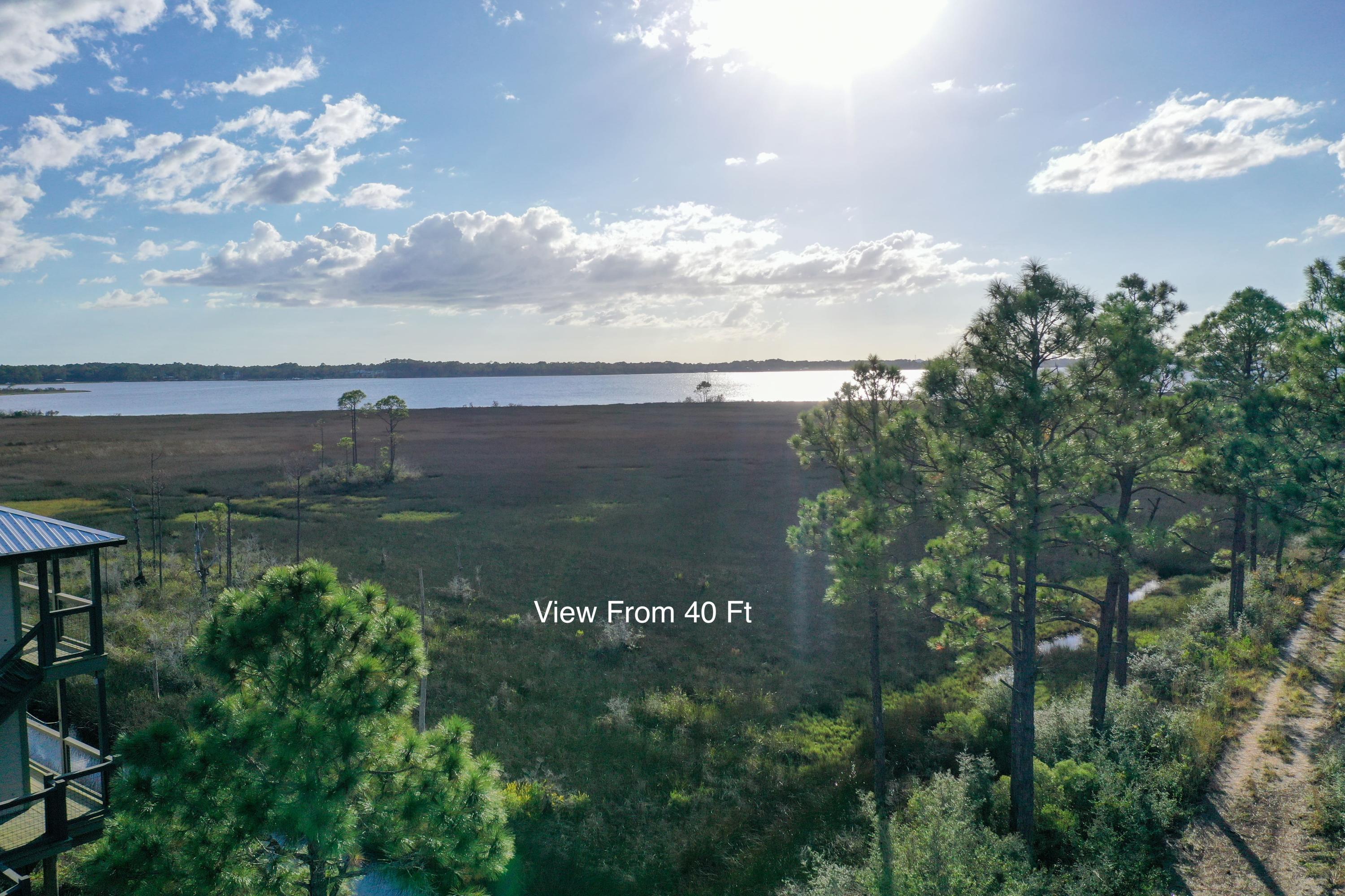 NO RECORDED SUBDIVISION - Land