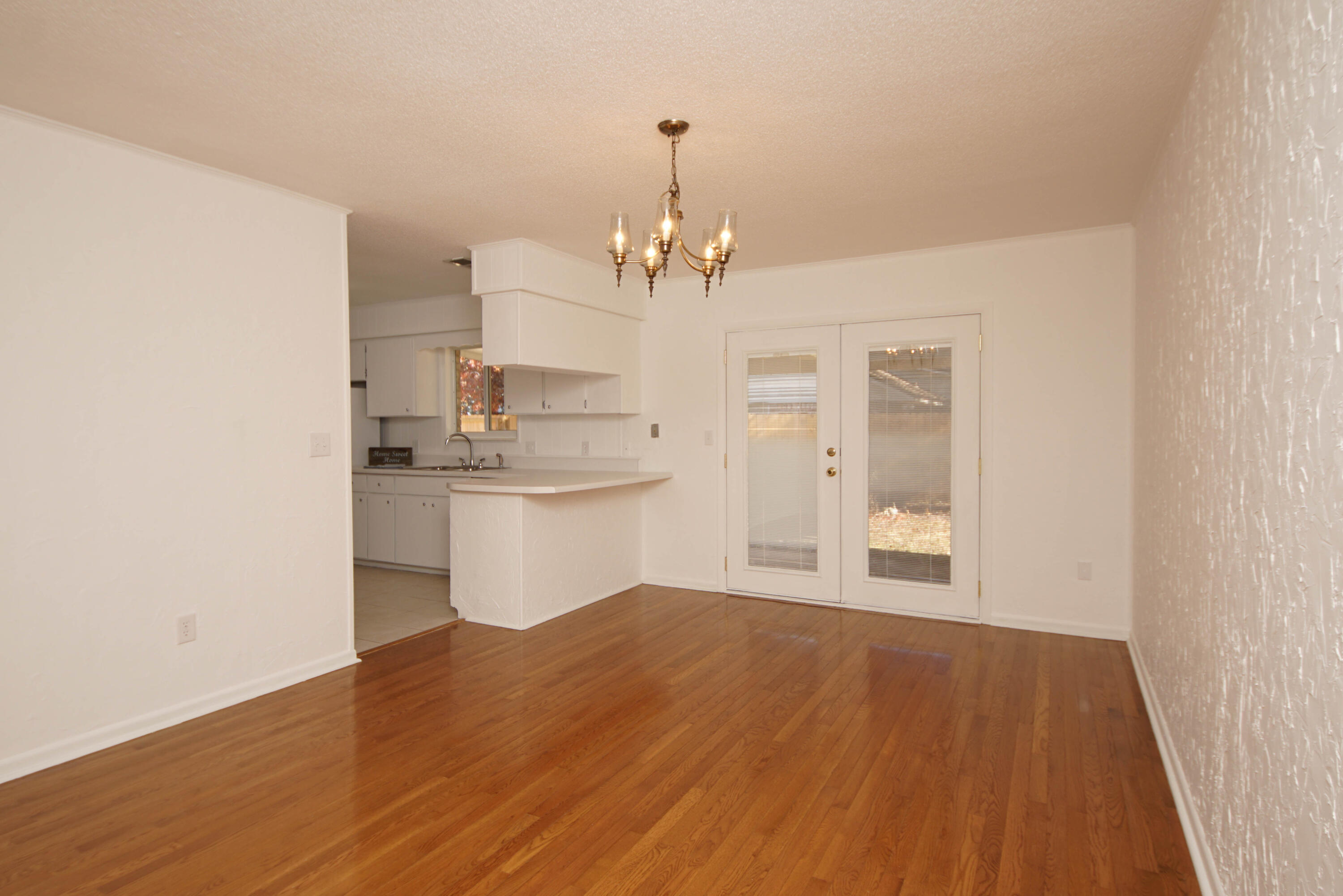 COLLEGE WOOD - Residential