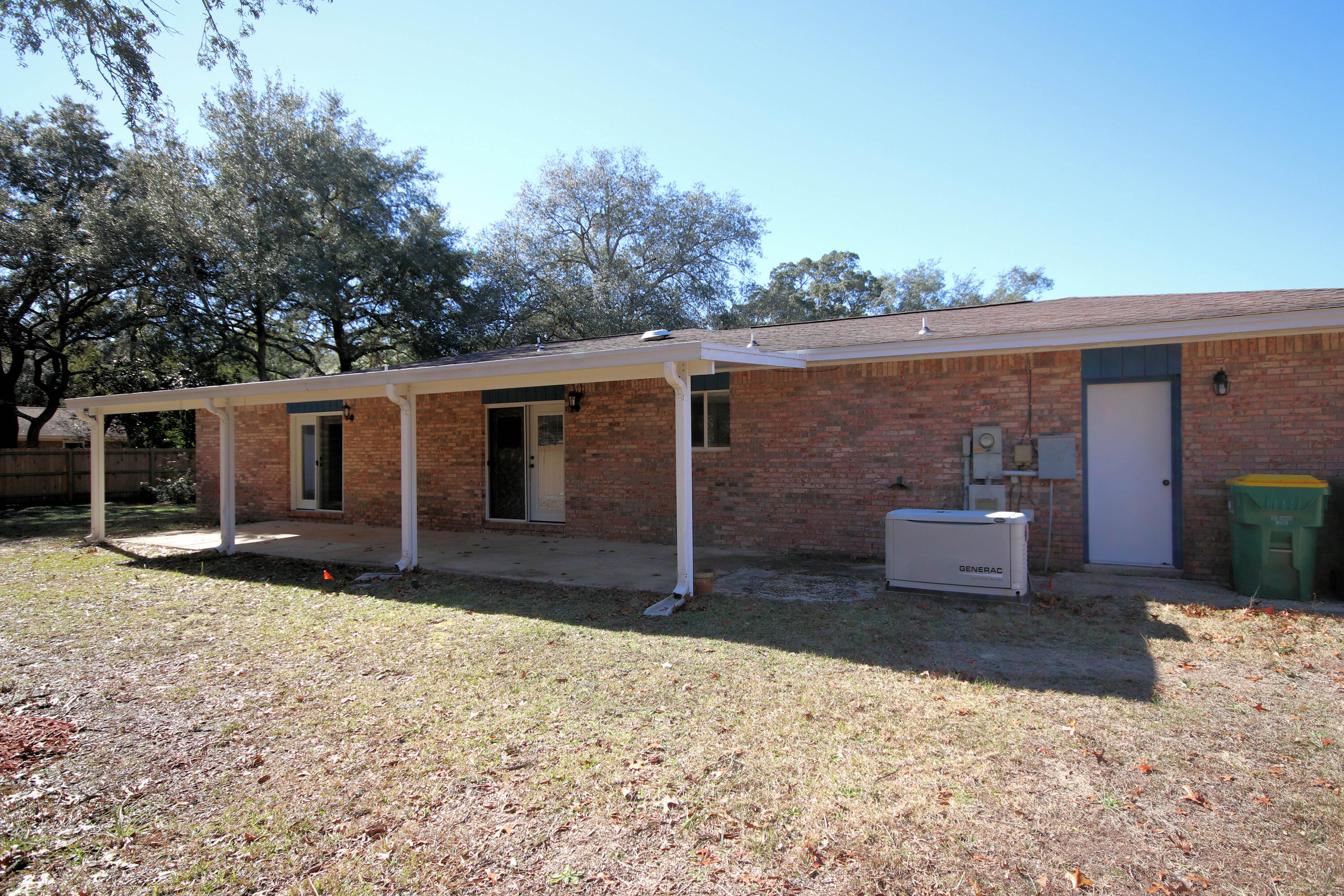 COLLEGE WOOD - Residential