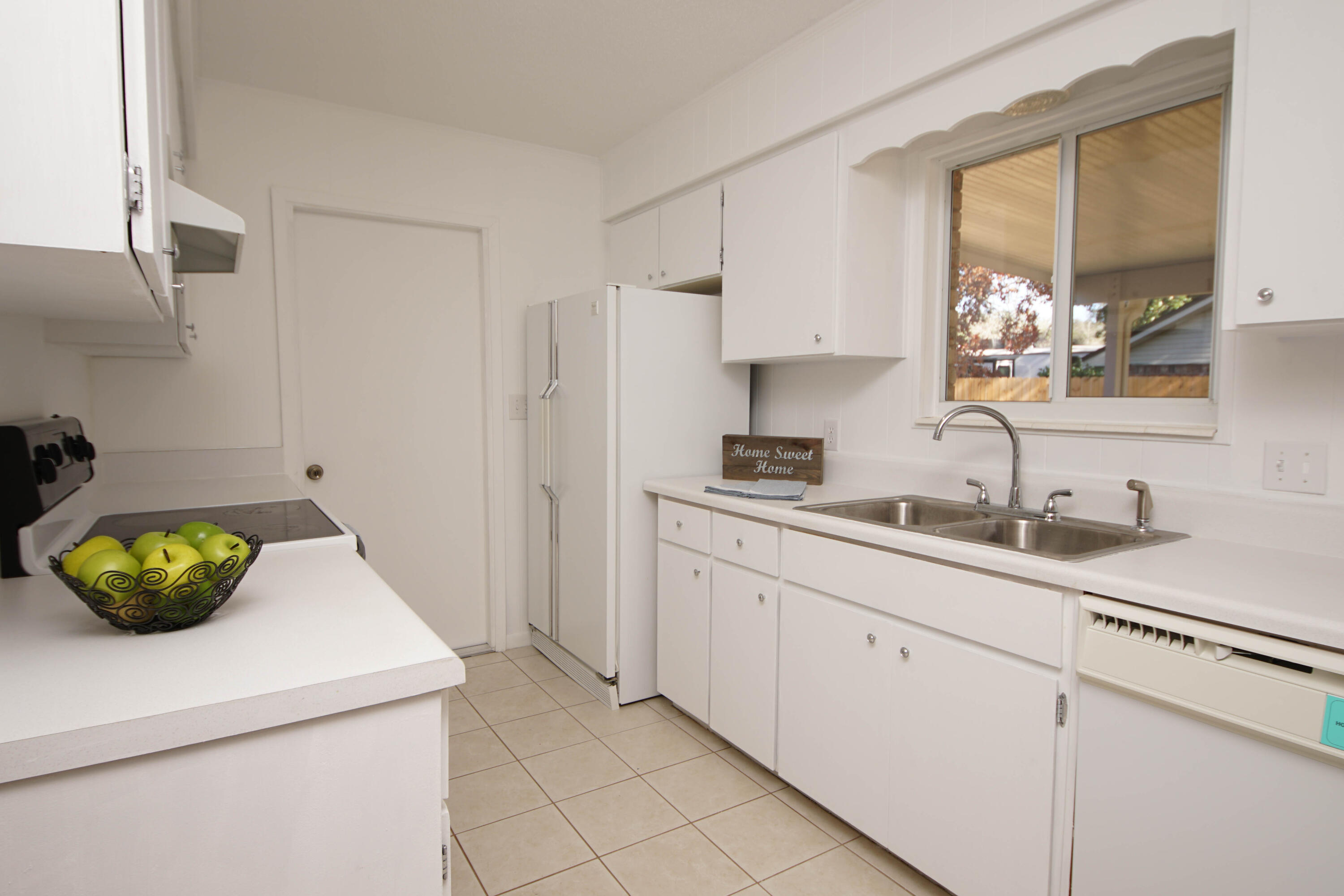 COLLEGE WOOD - Residential