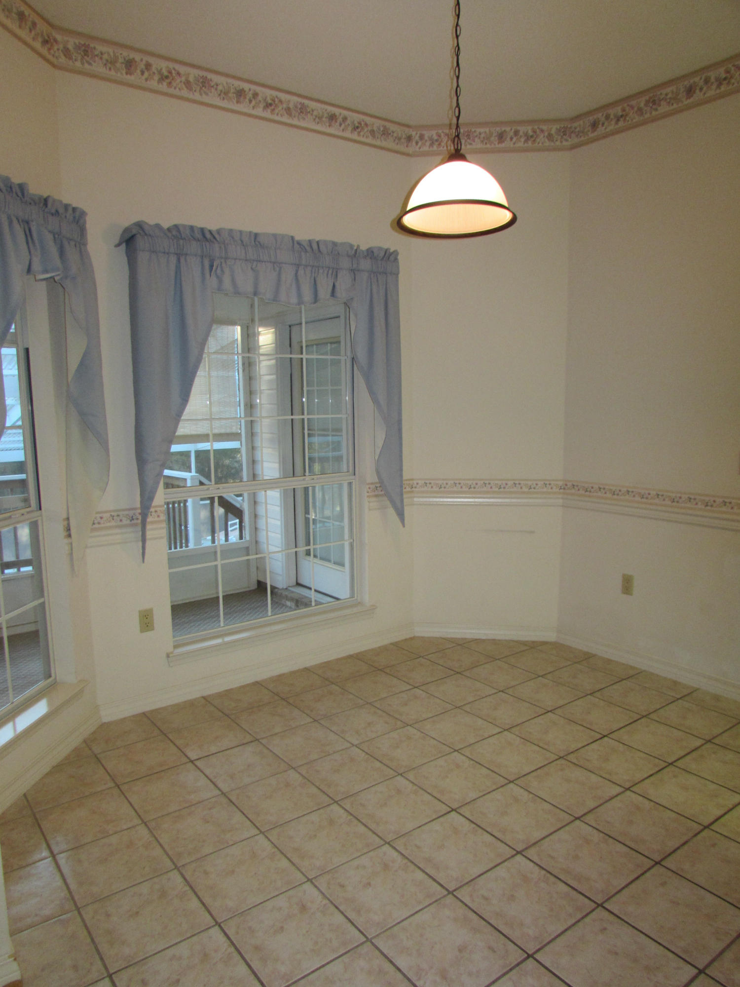 KENNEDY LAKES 1ST ADDN - Residential