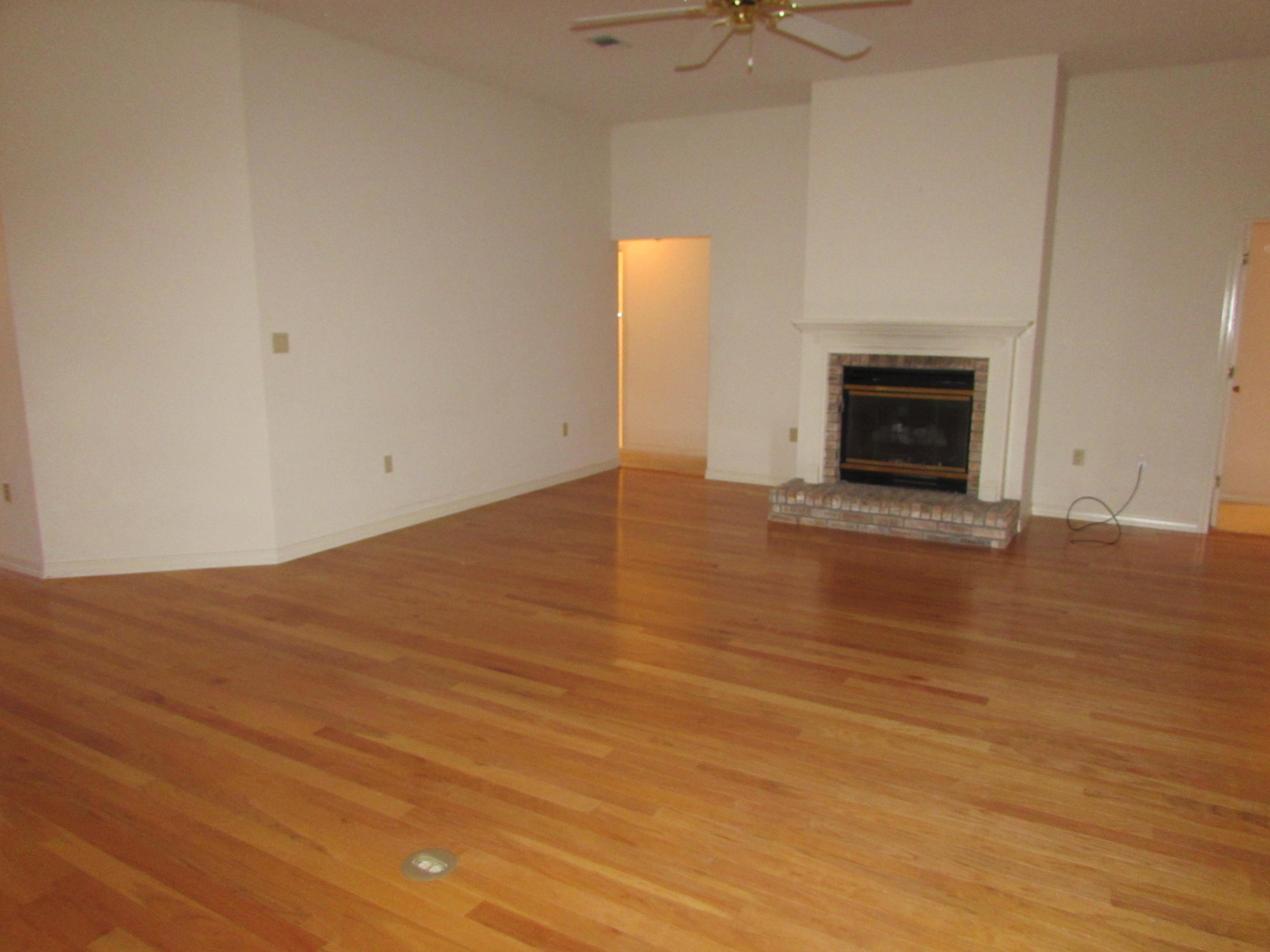 KENNEDY LAKES 1ST ADDN - Residential