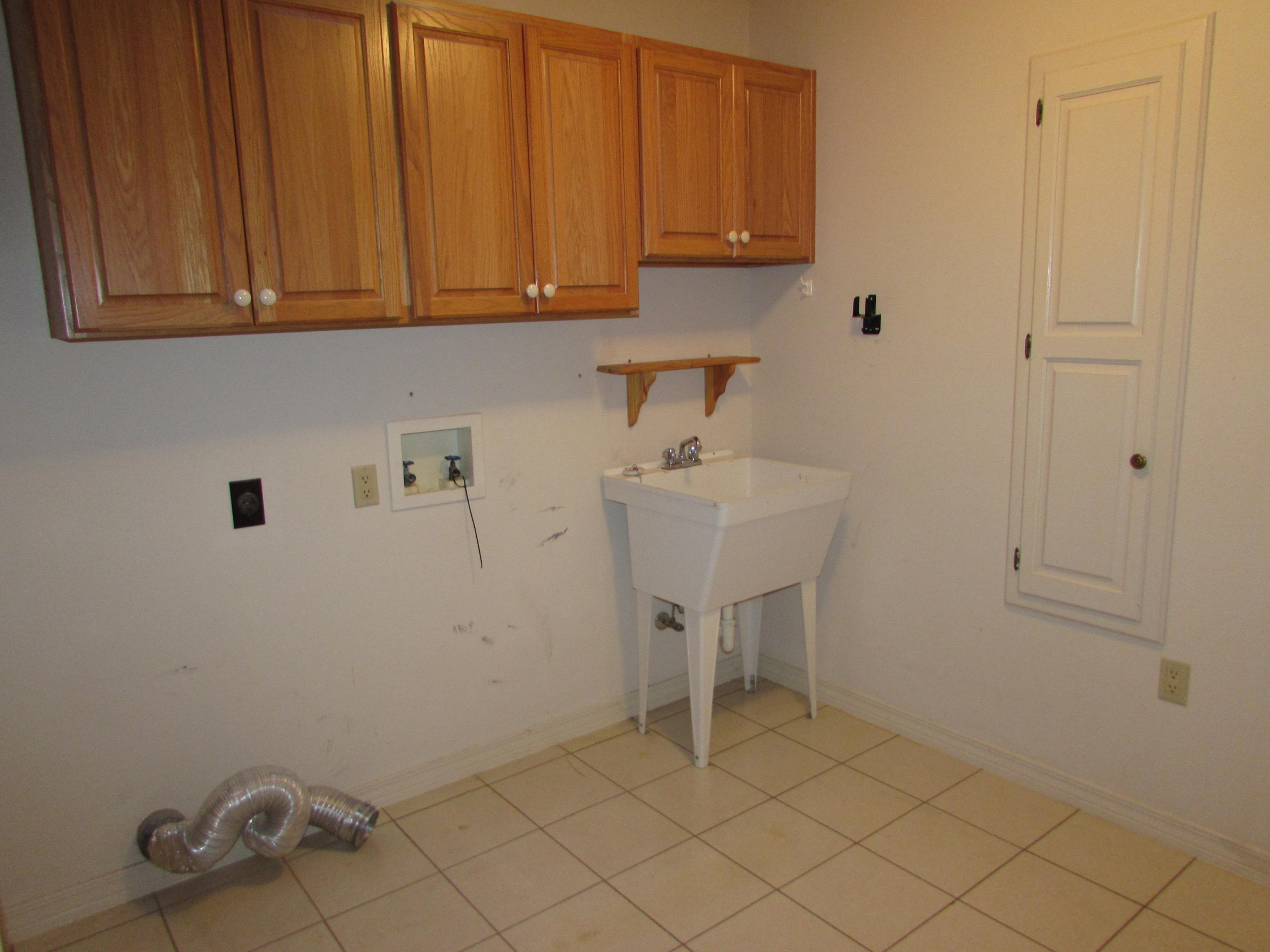 KENNEDY LAKES 1ST ADDN - Residential