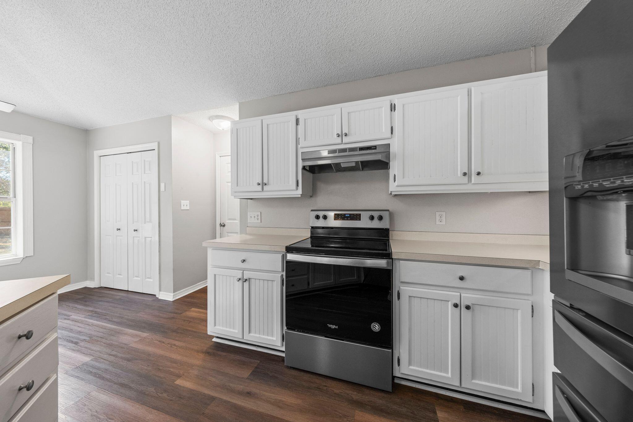 HOLLEY BY THE SEA - Residential