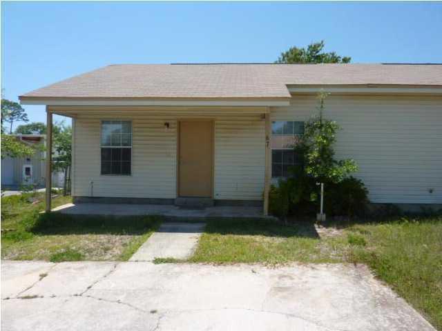 Cute Two bedroom west of Hurlburt Field.  Fenced backyard, washer and dryer connection, new kitchen cabinets and fresh paint through out.Call office for a showing today!