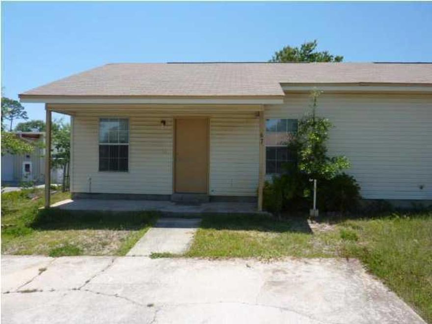 Cute Two bedroom west of Hurlburt Field.  Fenced backyard, washer and dryer connection, new kitchen cabinets and fresh paint through out.Call office for a showing today!