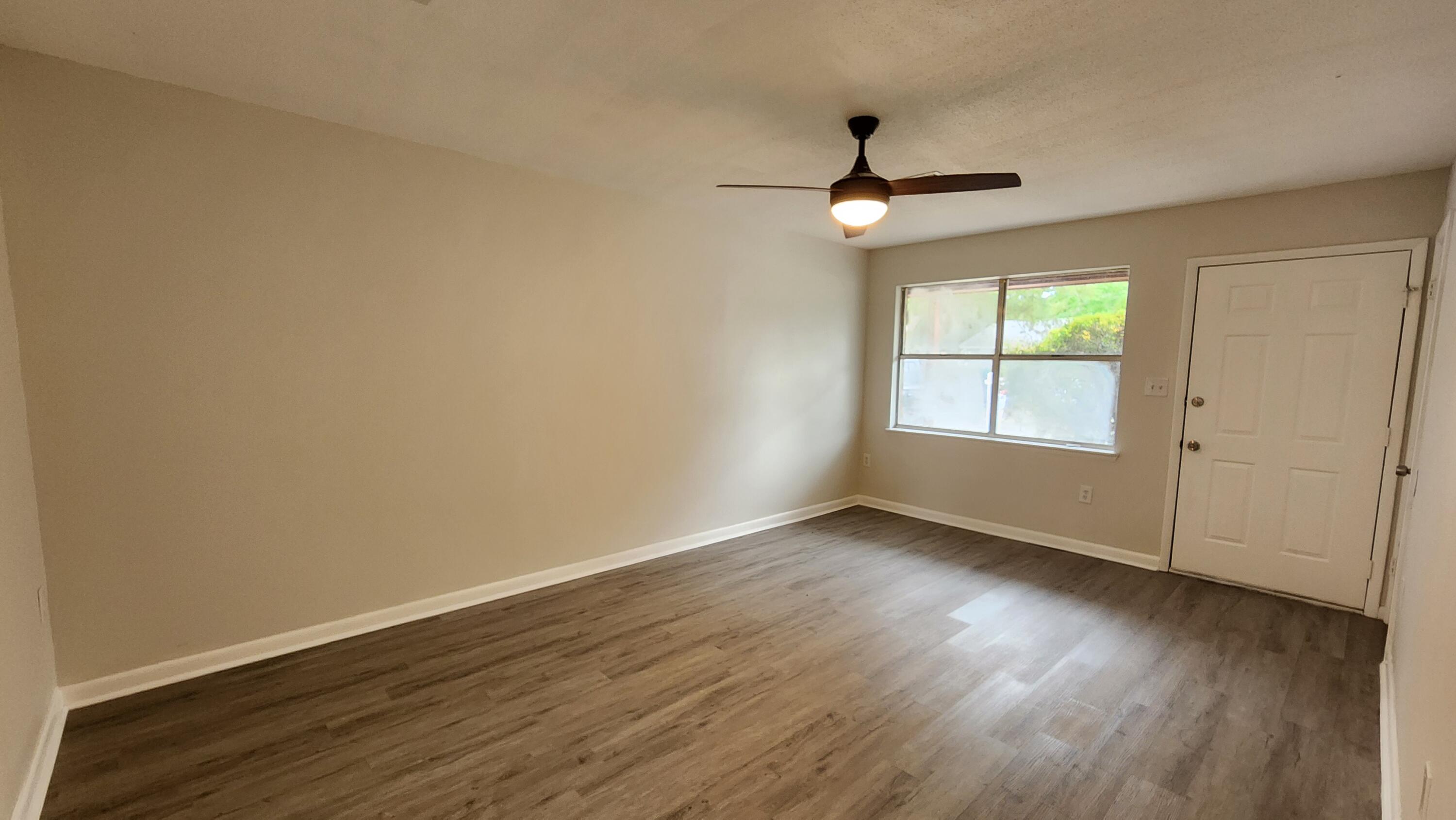 BAYVIEW WOODS - Residential