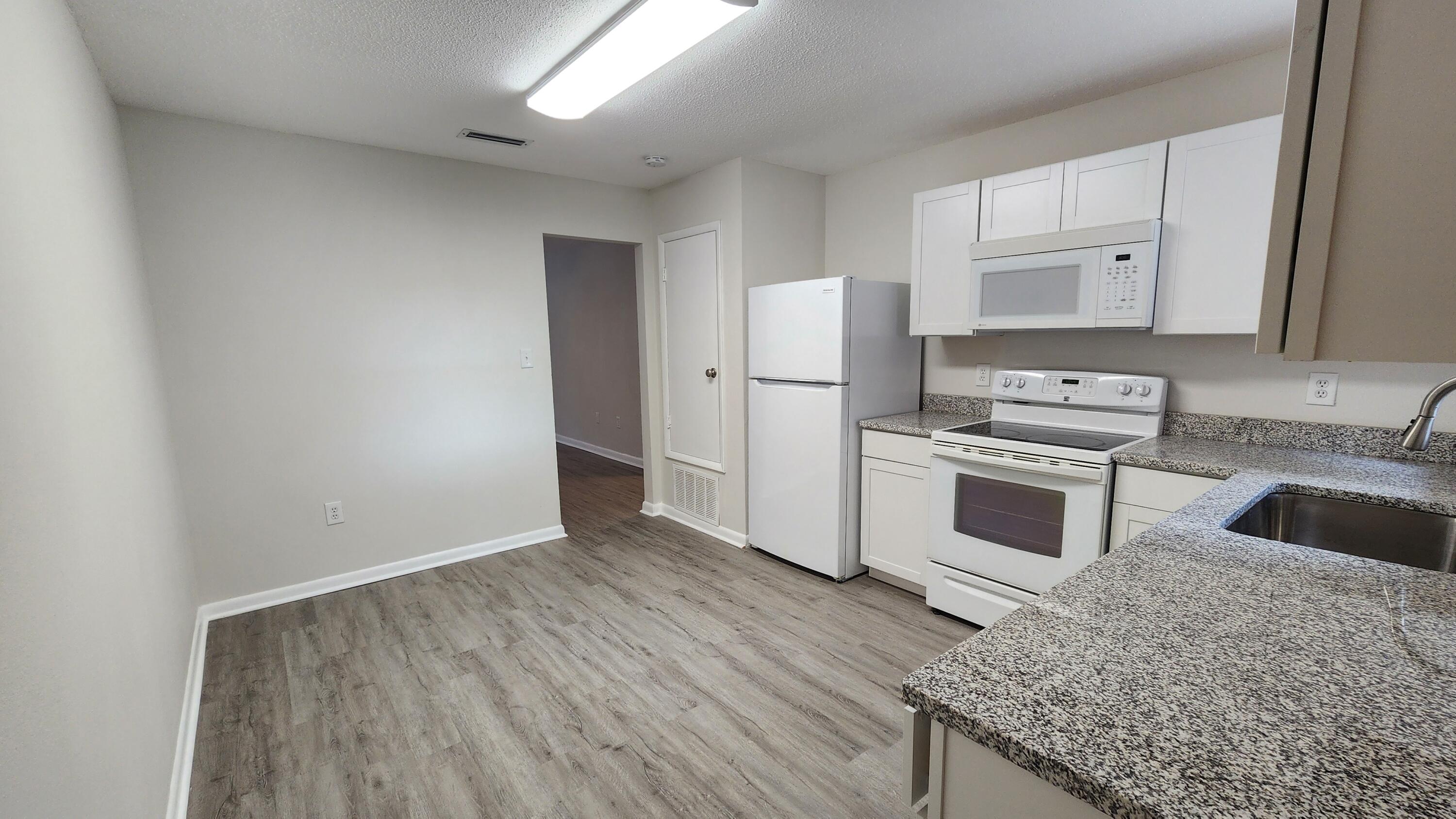 BAYVIEW WOODS - Residential