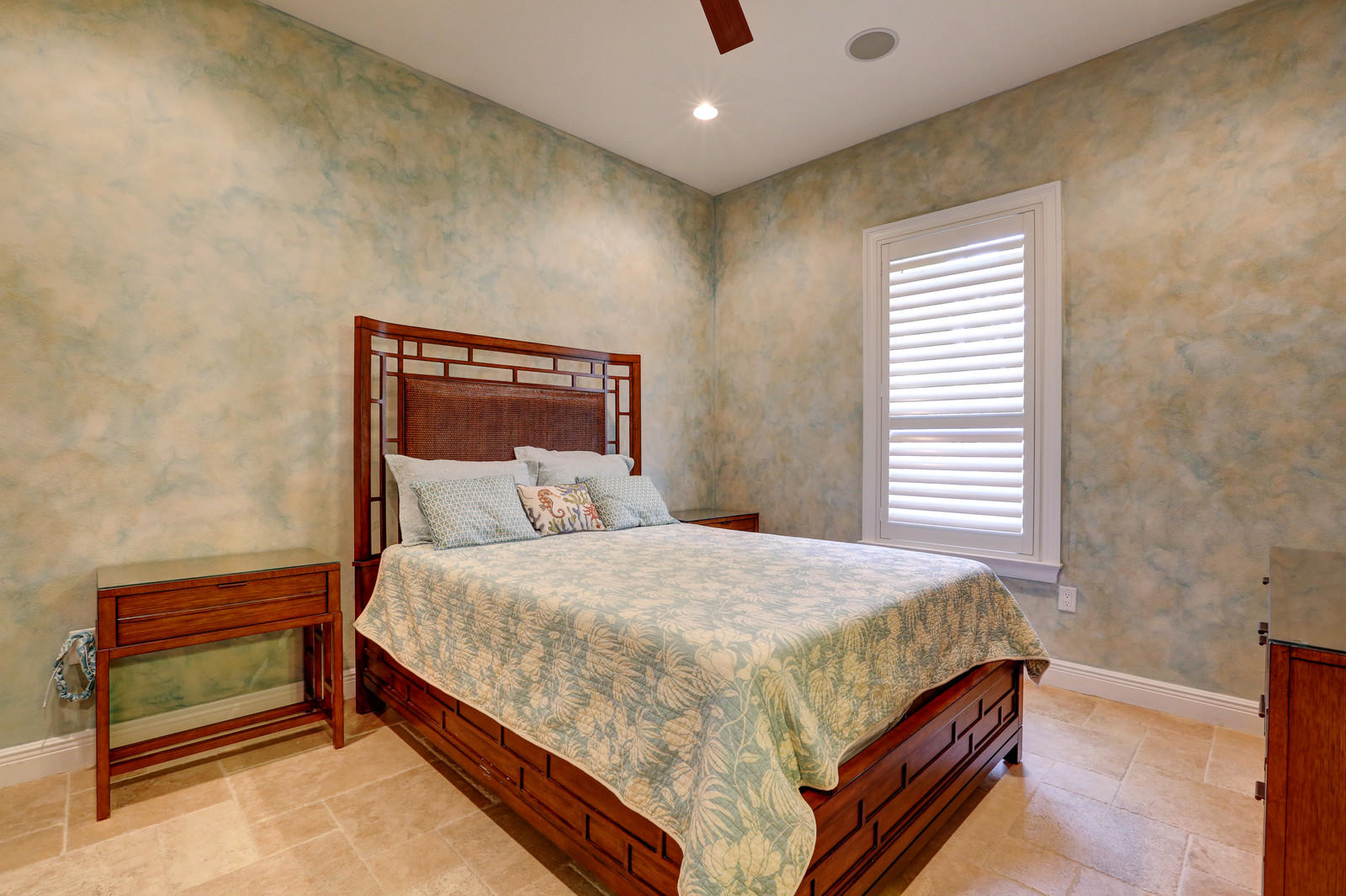 CASSINE VILLAGE - Residential