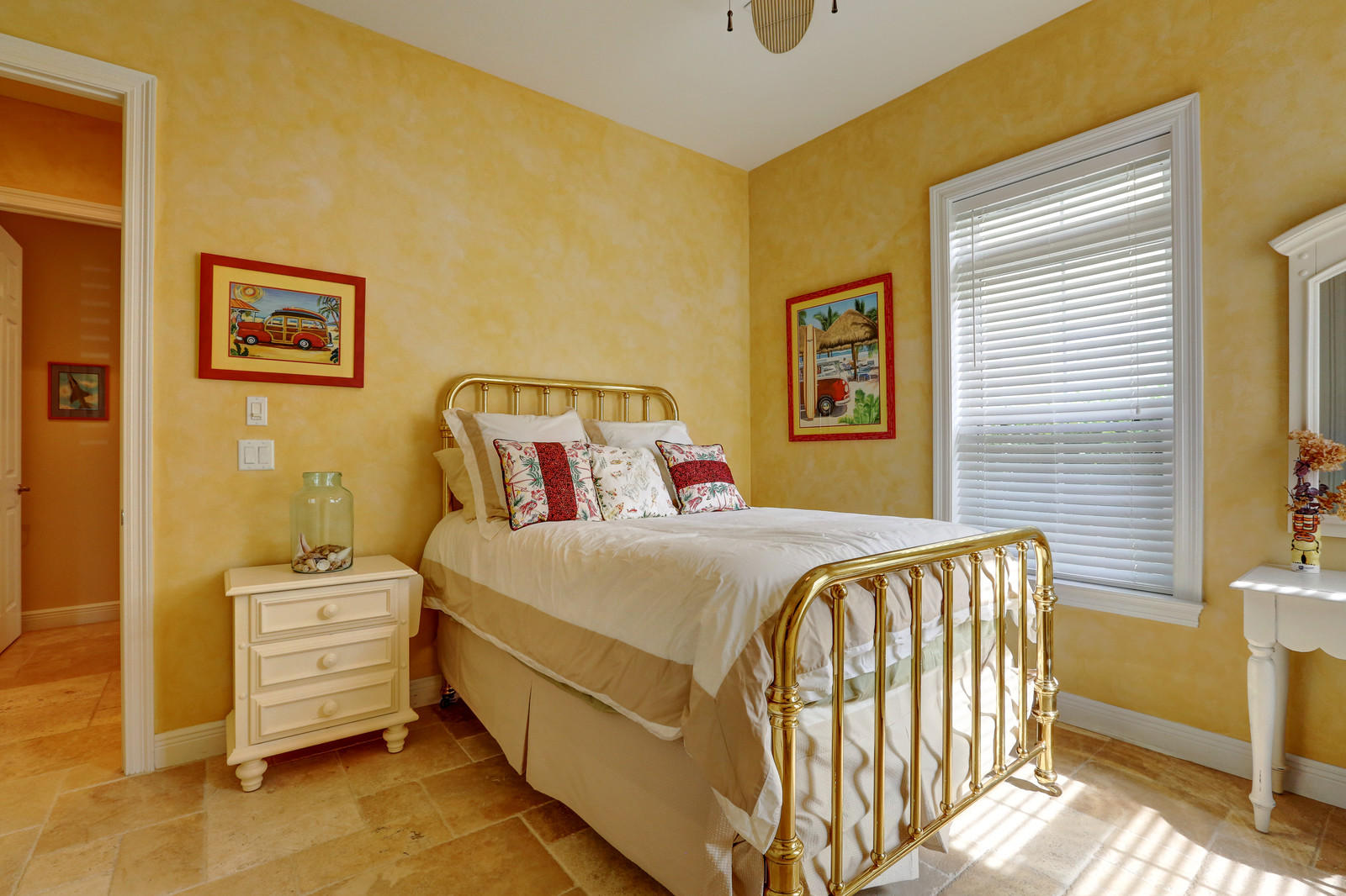 CASSINE VILLAGE - Residential