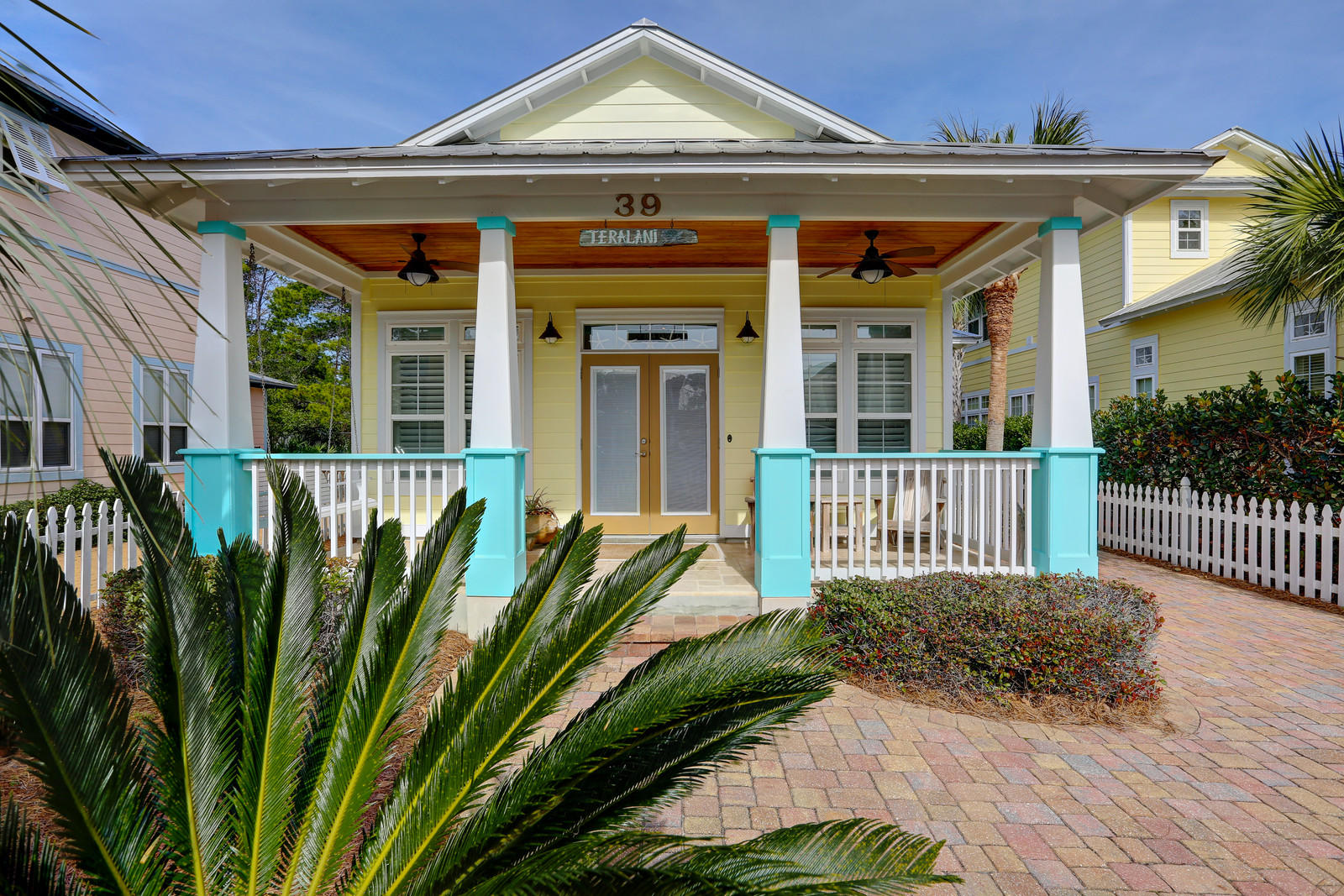 CASSINE VILLAGE - Residential