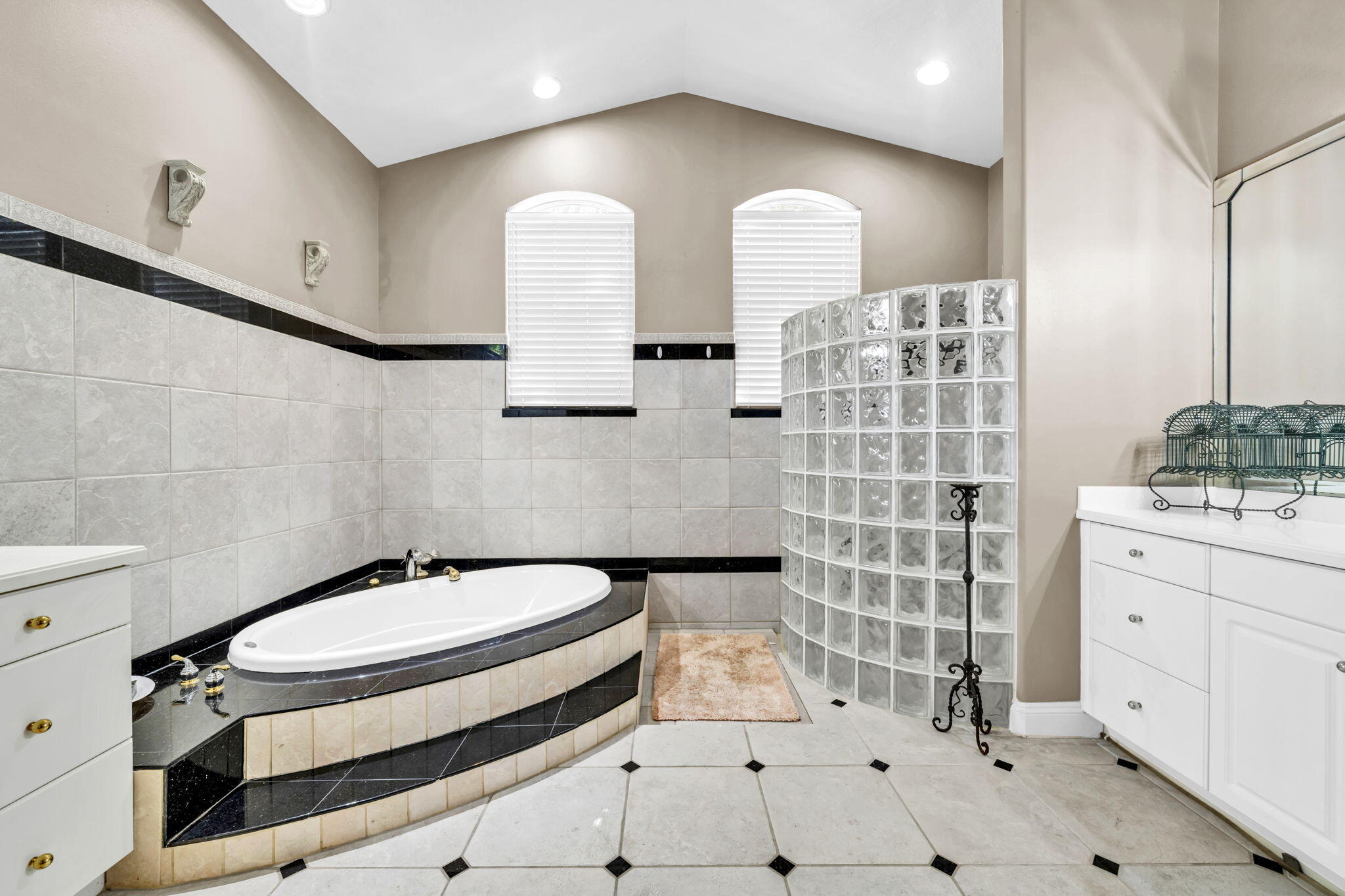 REGATTA BAY PH 1 - Residential