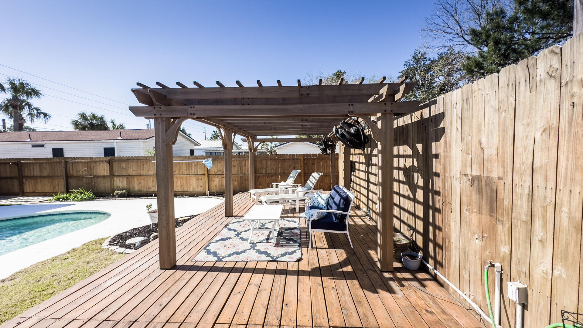 LAGUNA BEACH - Residential