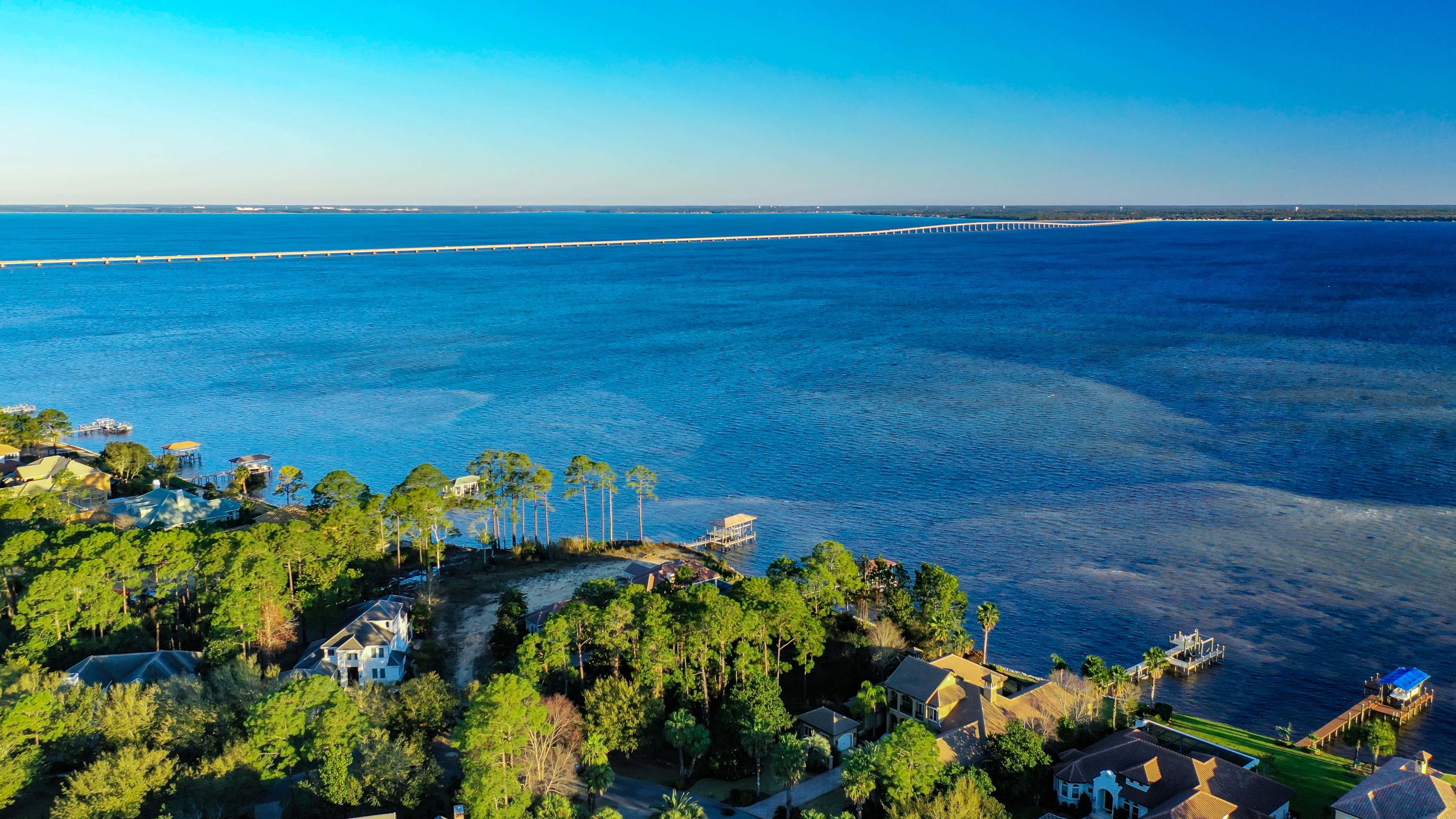 Regatta Bay (Commodore Point) - Land