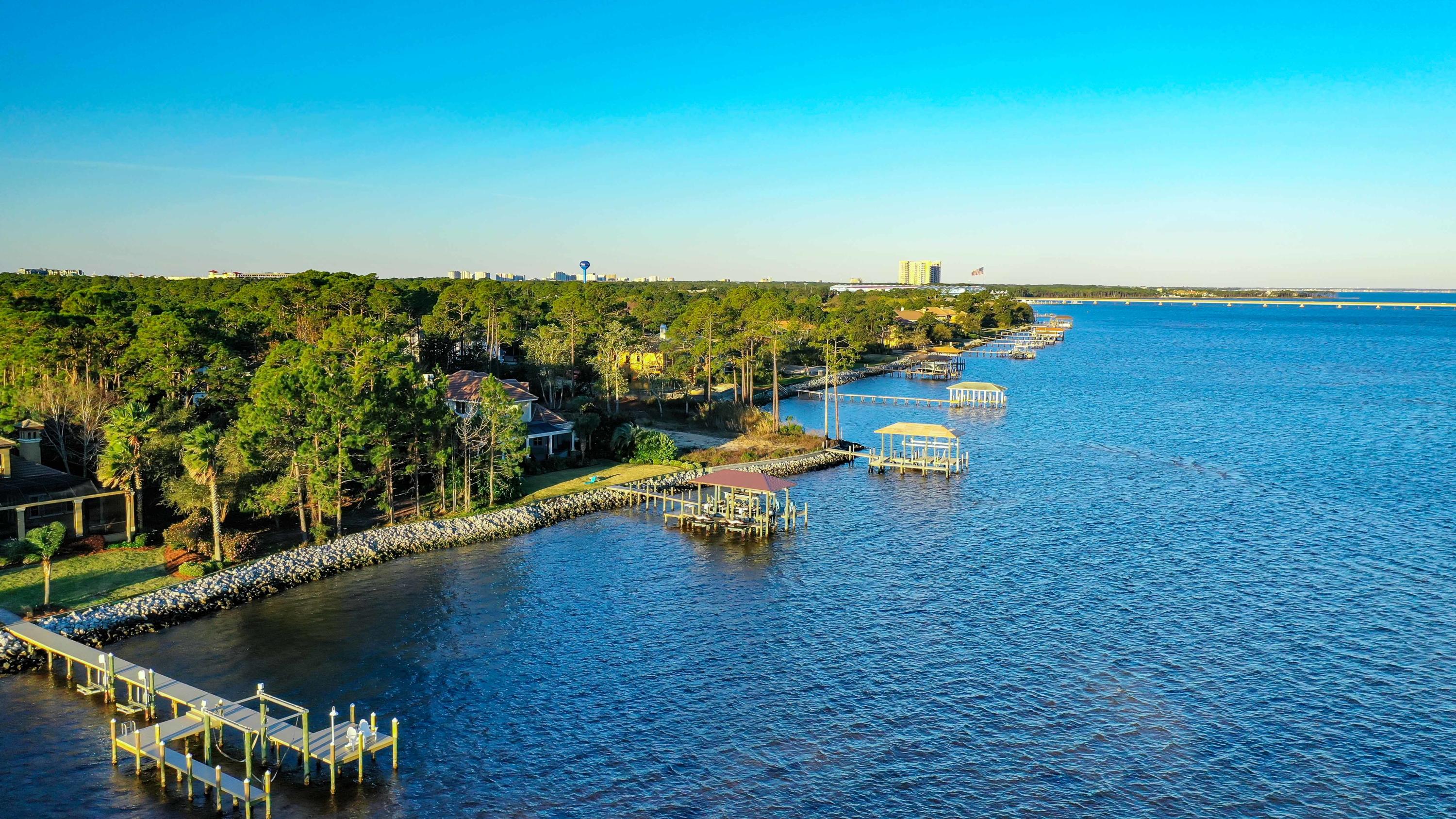 Regatta Bay (Commodore Point) - Land