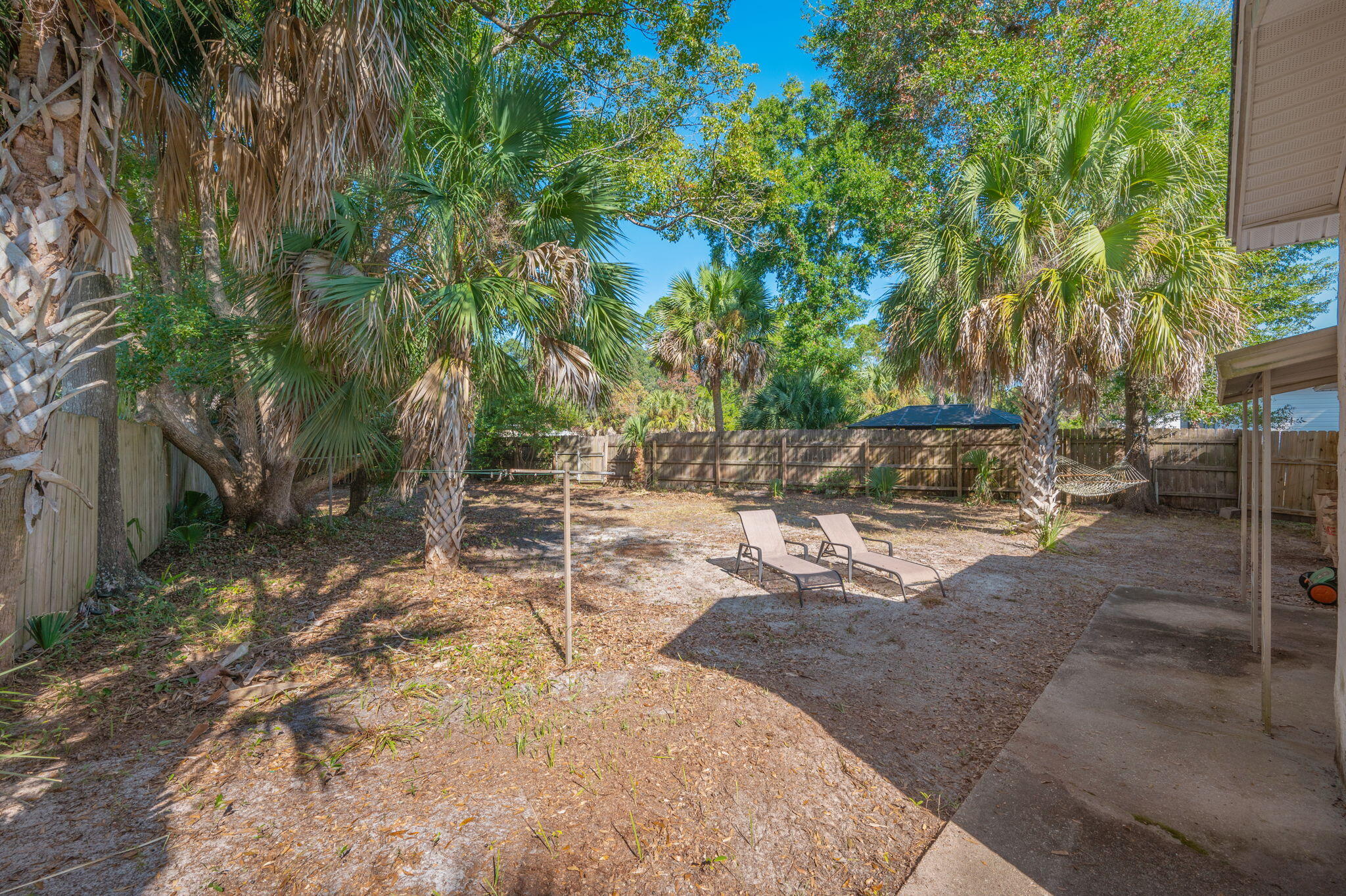 GARNIERS BEACH - Residential