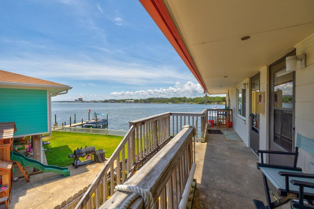 WATERWAY CONDO - Residential