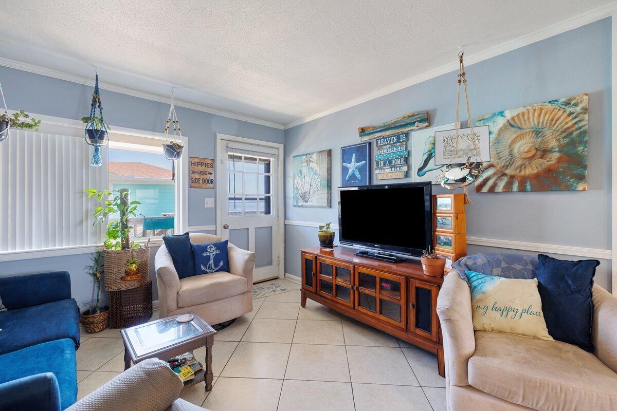 WATERWAY CONDO - Residential
