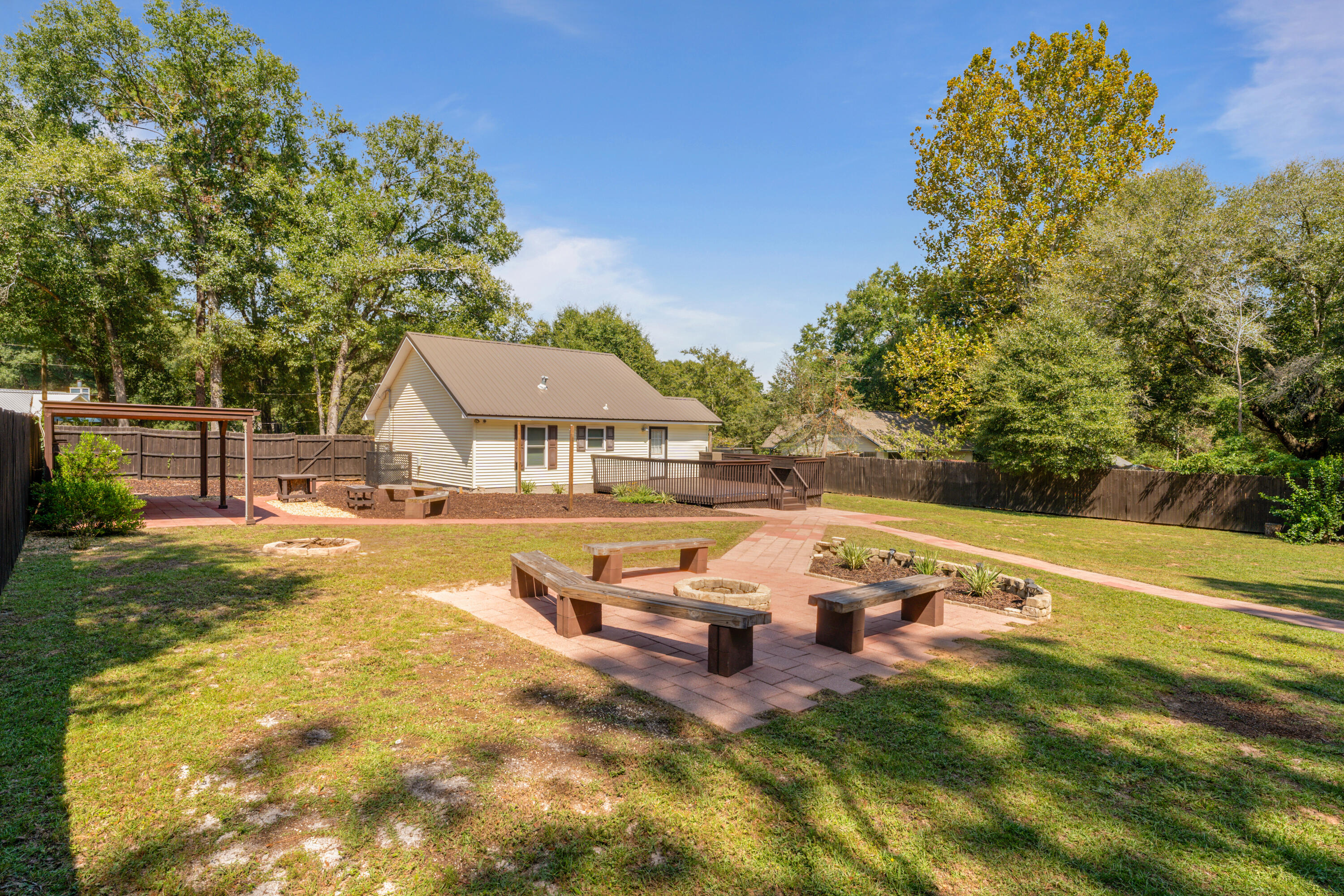 NORMANDY TERRACE - Residential