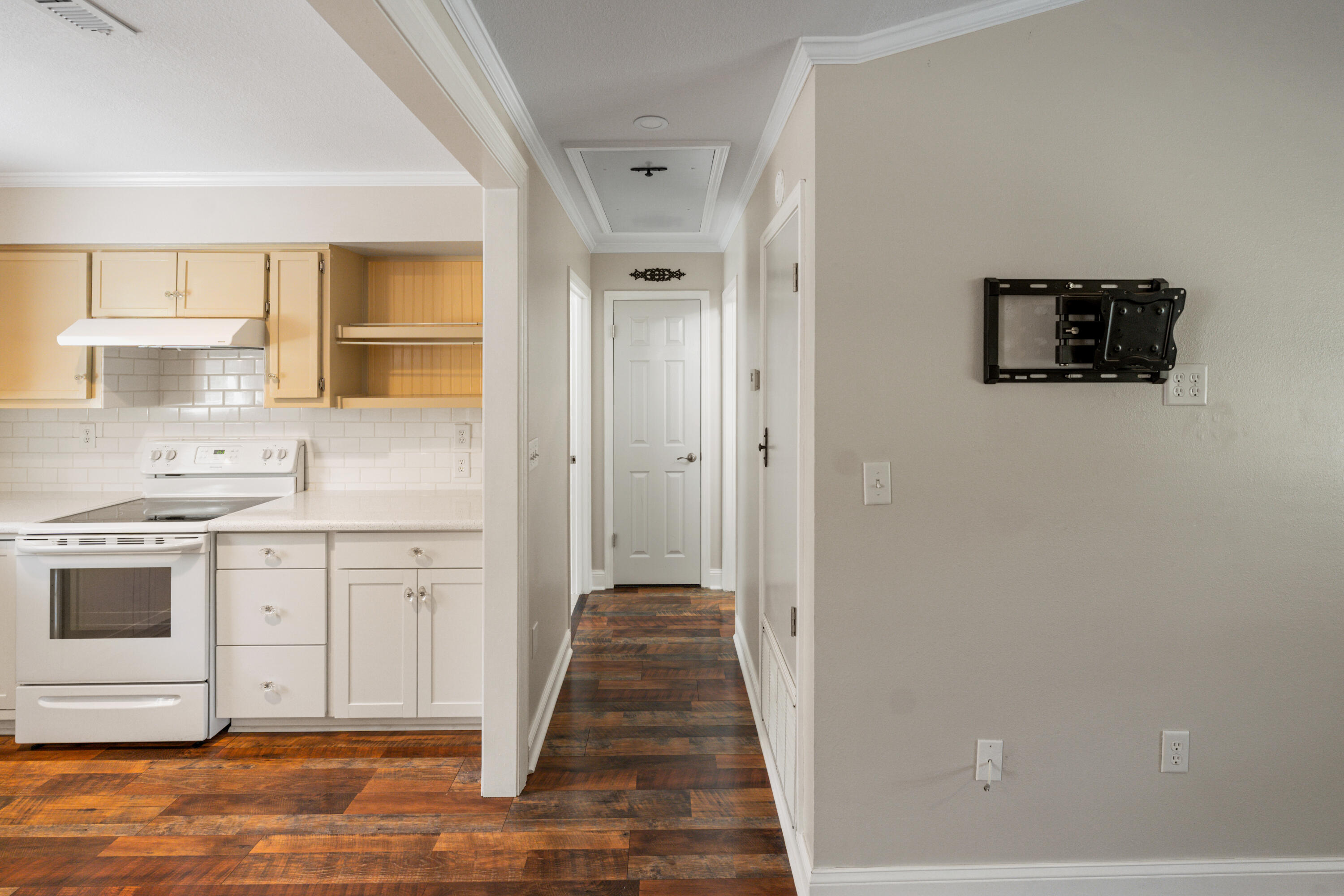 NORMANDY TERRACE - Residential