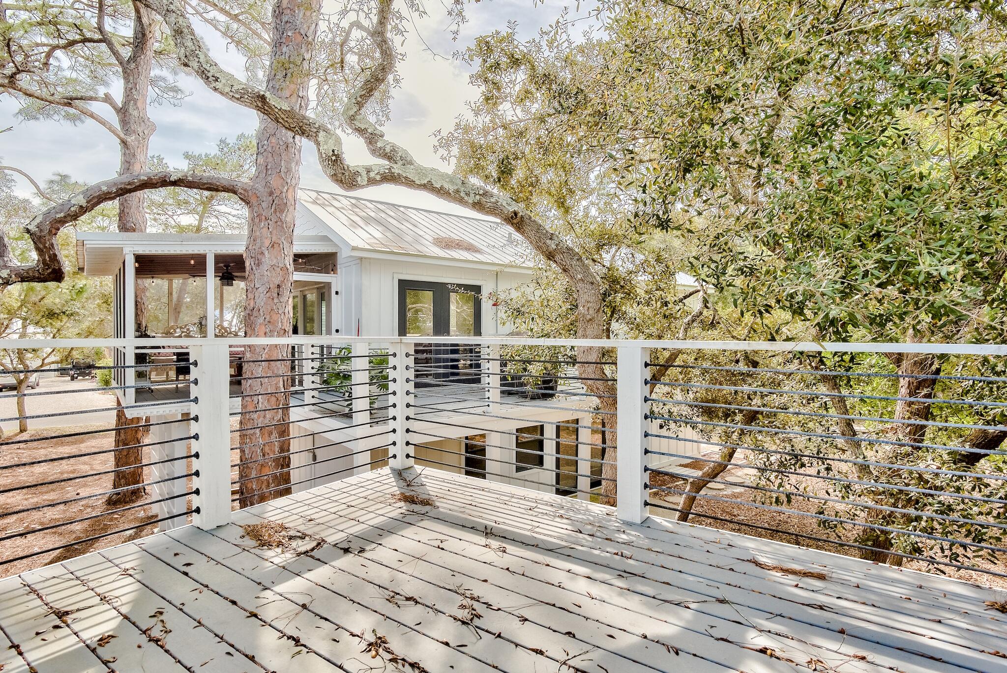 BEACH HIGHLANDS - Residential