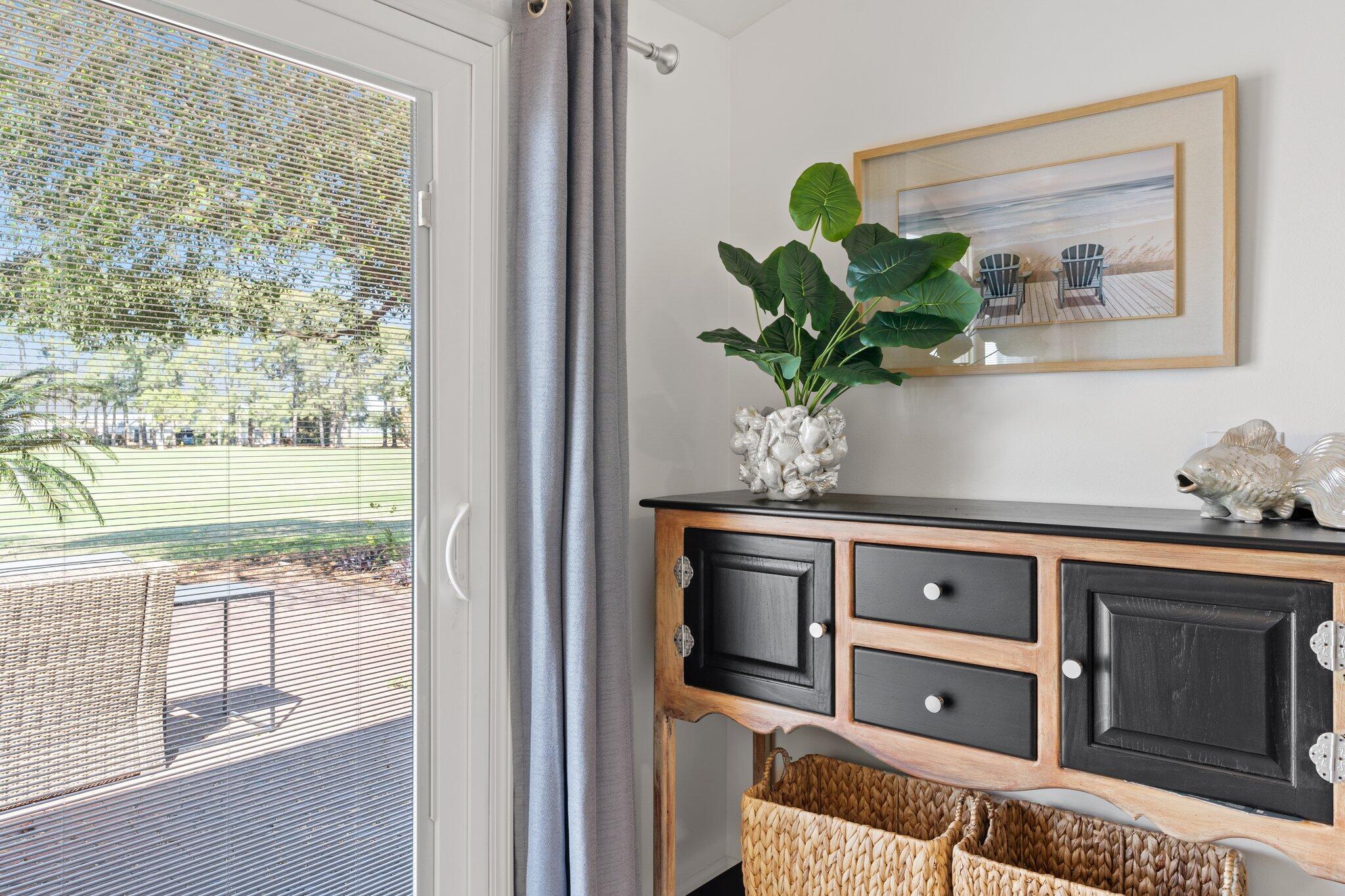 LINKSIDE VILLAGE UNIT 1 - Residential
