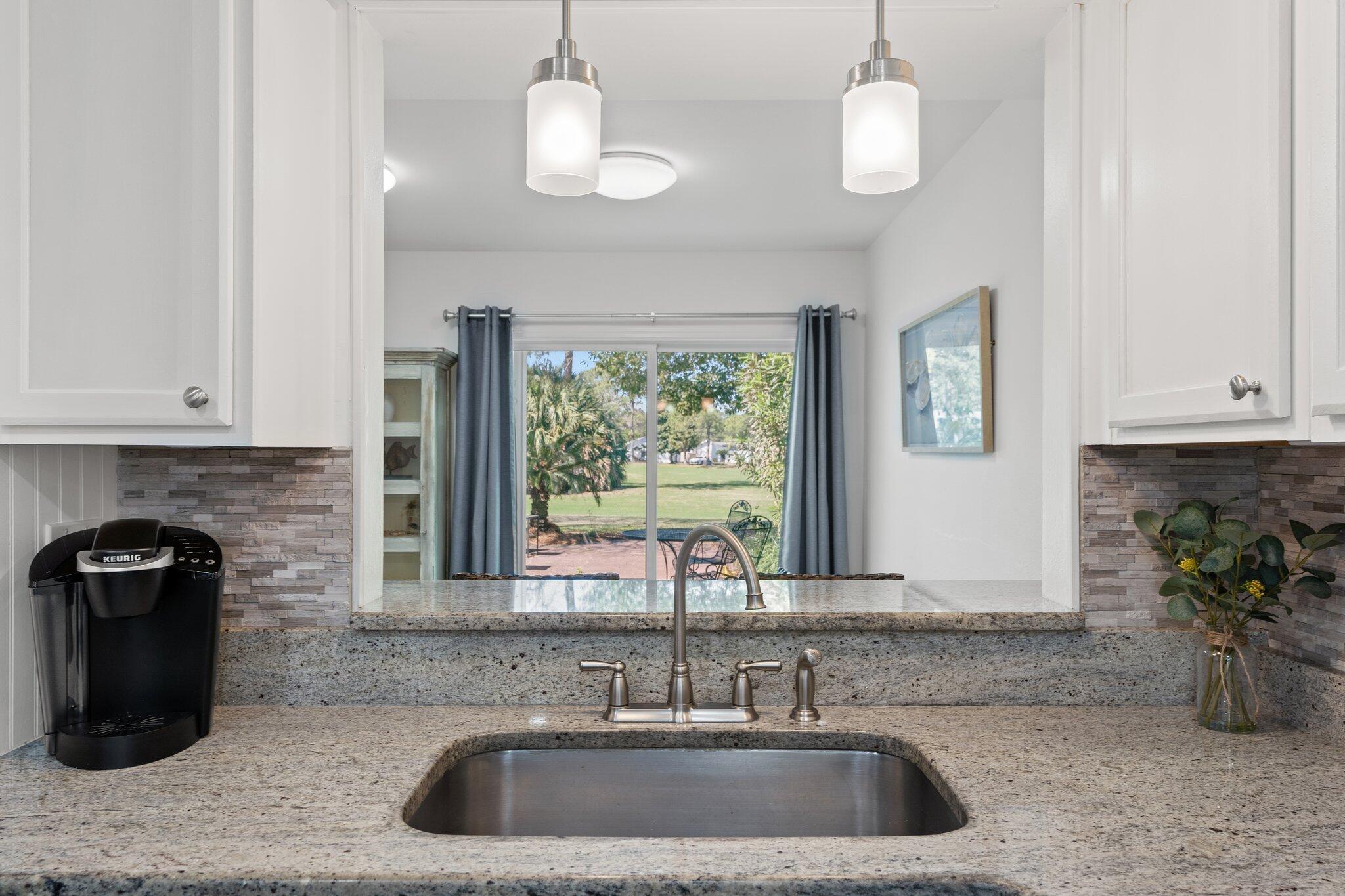 LINKSIDE VILLAGE UNIT 1 - Residential