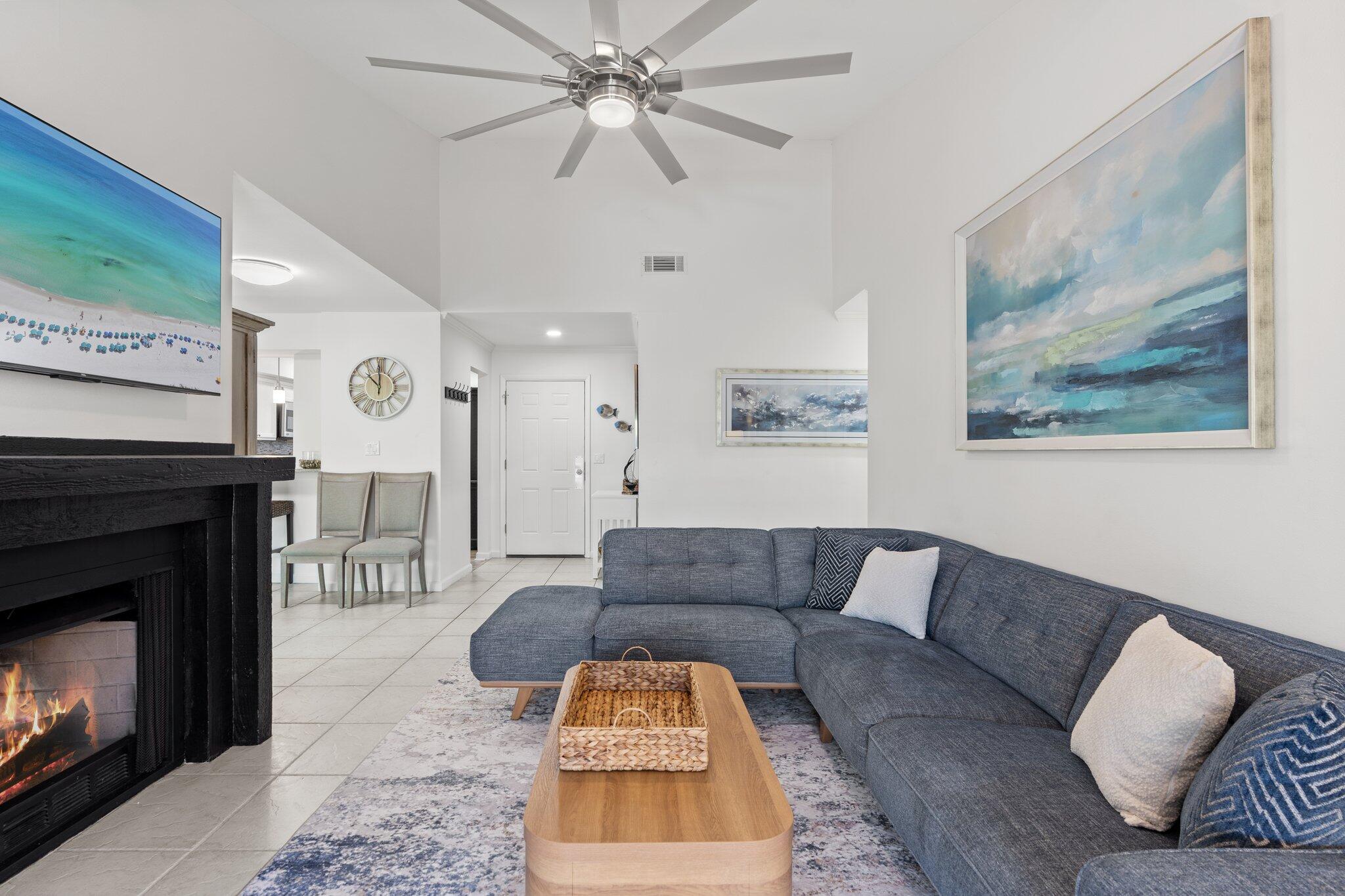 LINKSIDE VILLAGE UNIT 1 - Residential