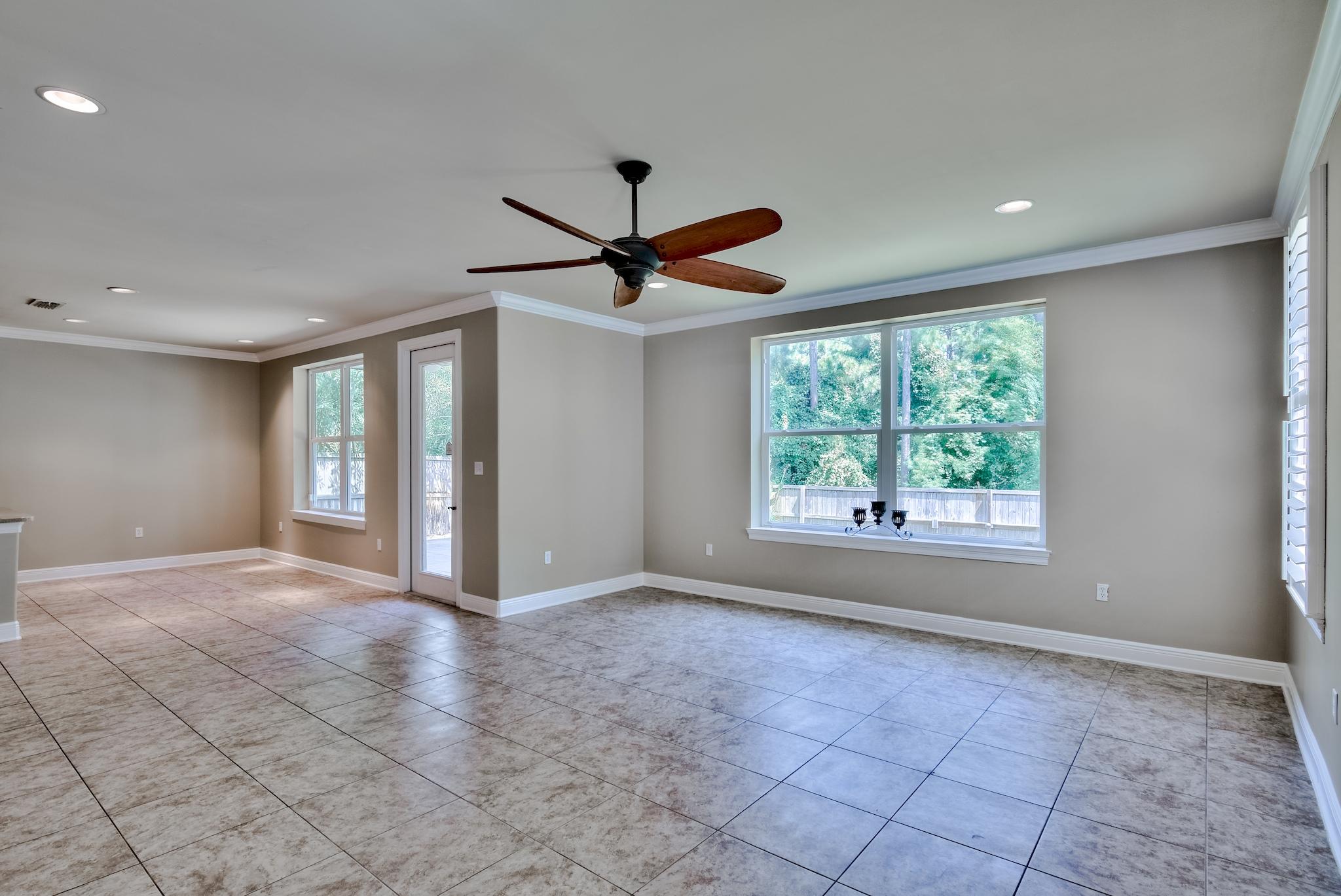 BAYWALK LANDING - Residential