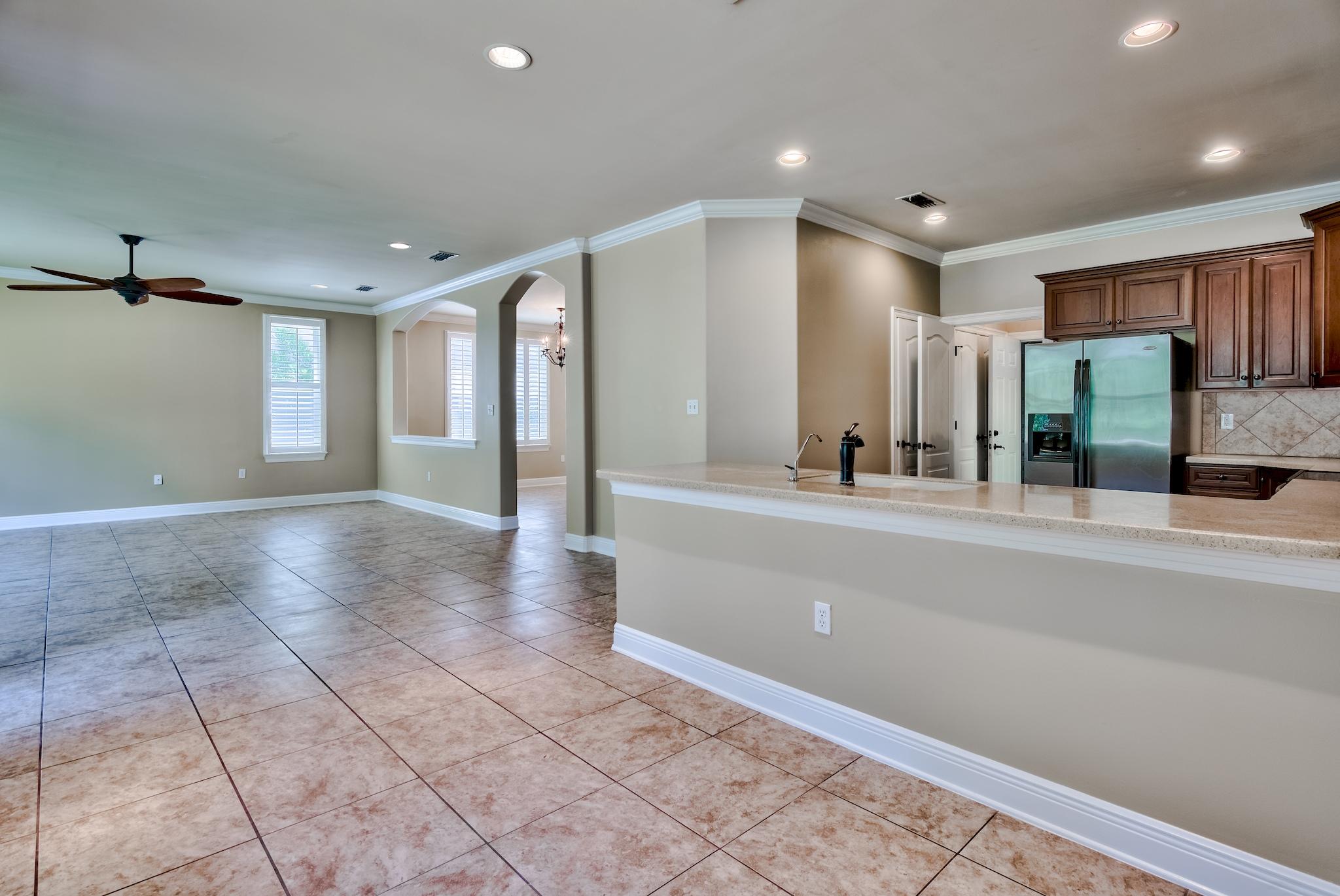 BAYWALK LANDING - Residential