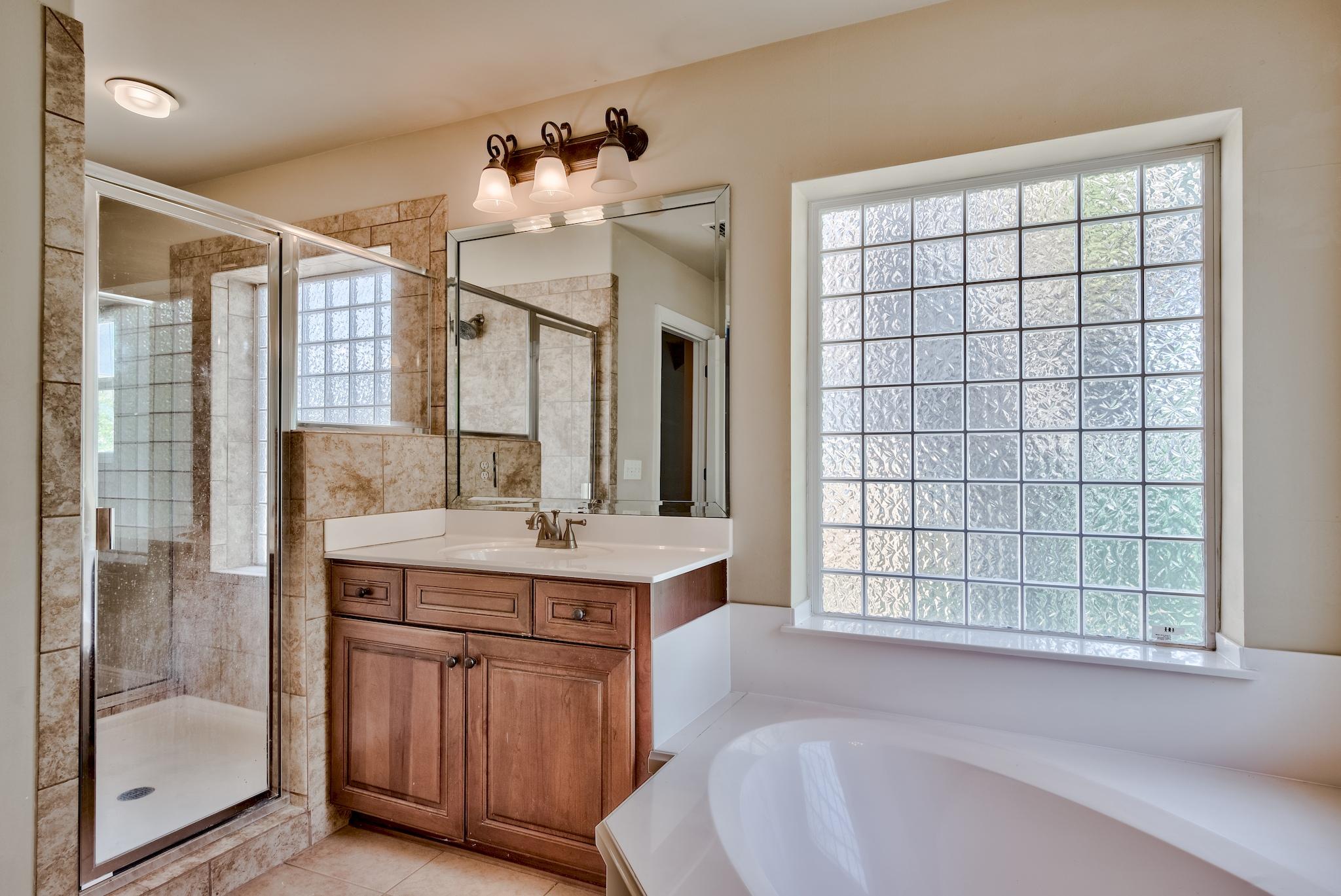 BAYWALK LANDING - Residential