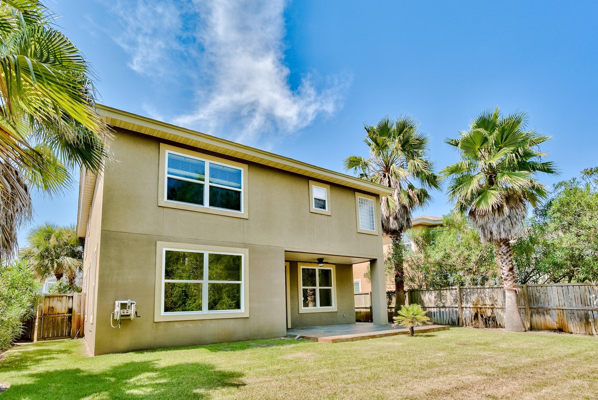 BAYWALK LANDING - Residential