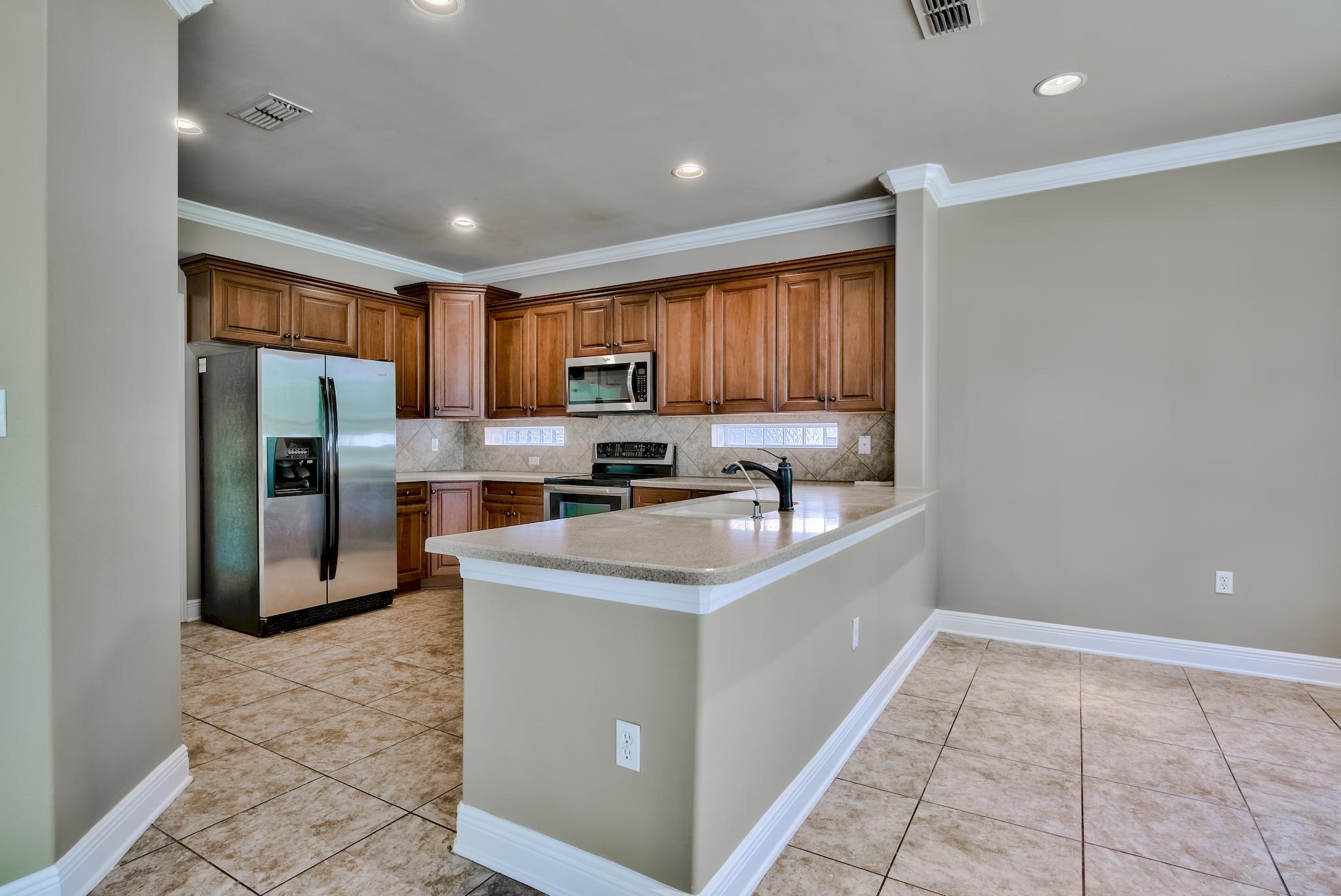 BAYWALK LANDING - Residential