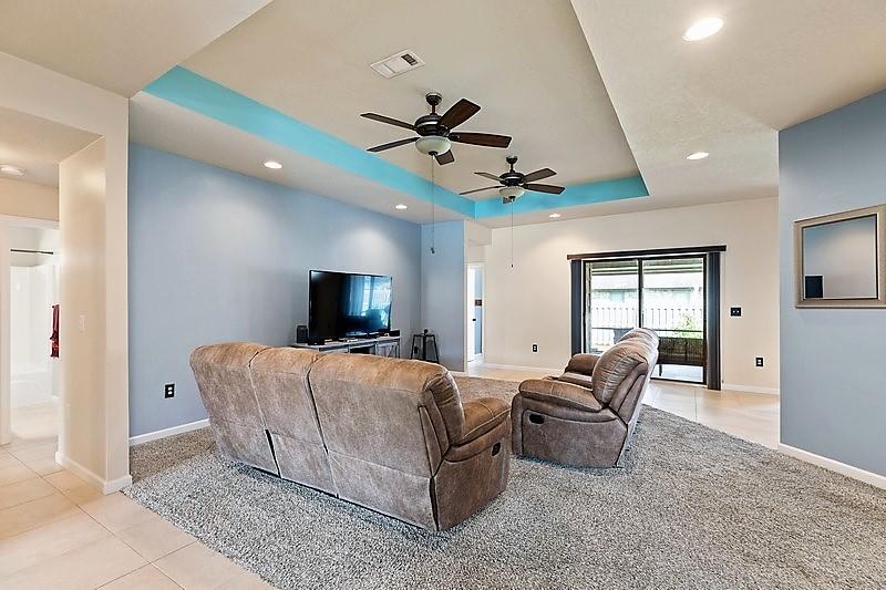 KAITLYNS PRESERVE LOT 20 - Residential